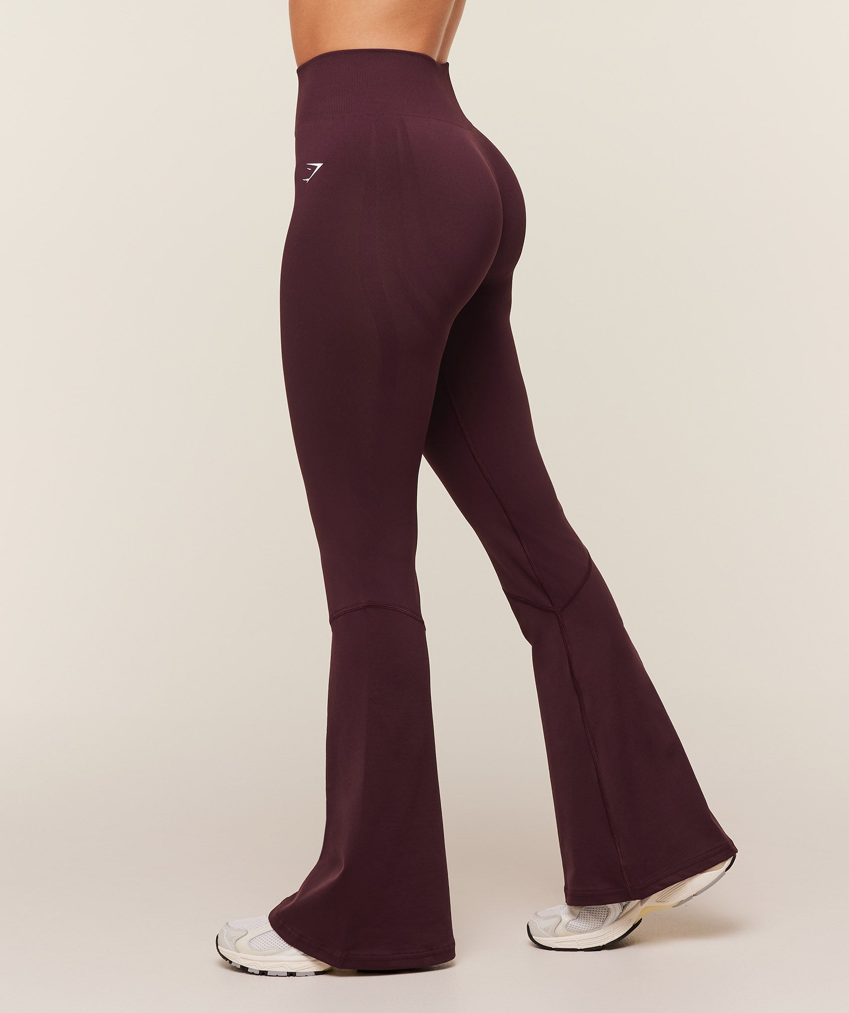 Women's Gymshark Everyday Seamless Flared Legging 2.0 Gs Cherry Purple