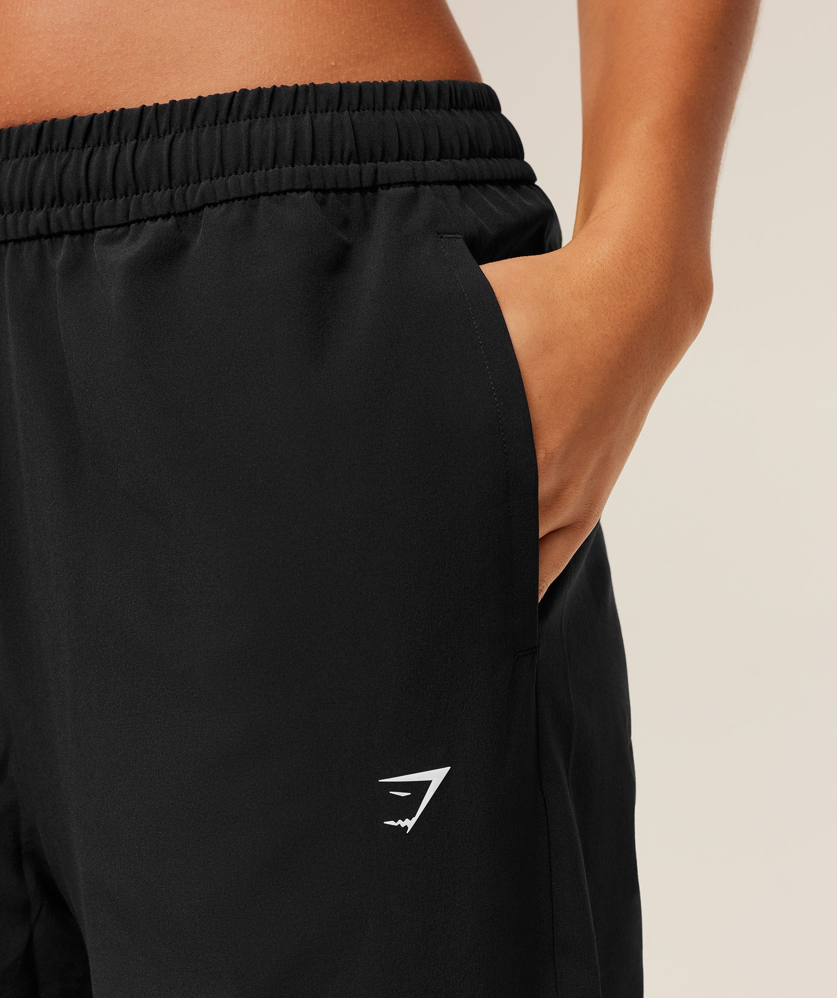 Women's Gymshark Training Everyday Woven Straight Leg Tall Pants Gs Black