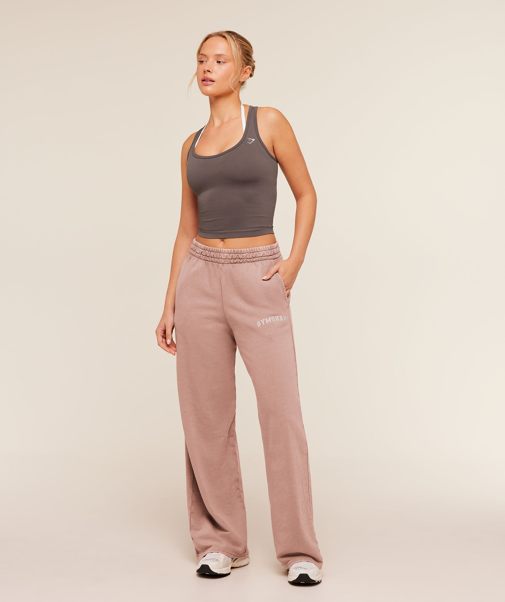 Women's Gymshark Chainstitch Graphic Wide Leg Joggers Chestnut Pink