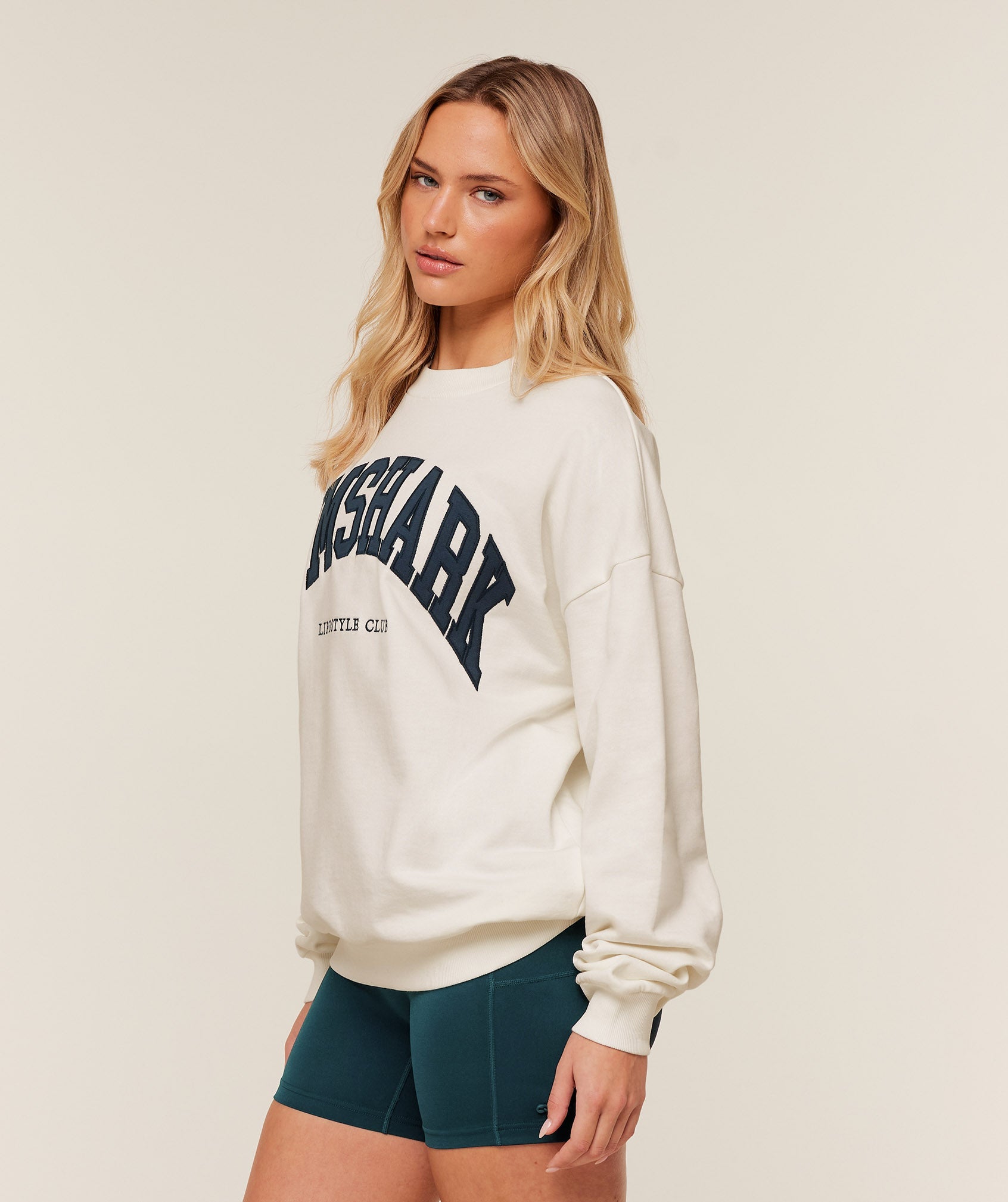 Women's Gymshark Collegiate Graphic Crew Neck Pullover Gs Soft White