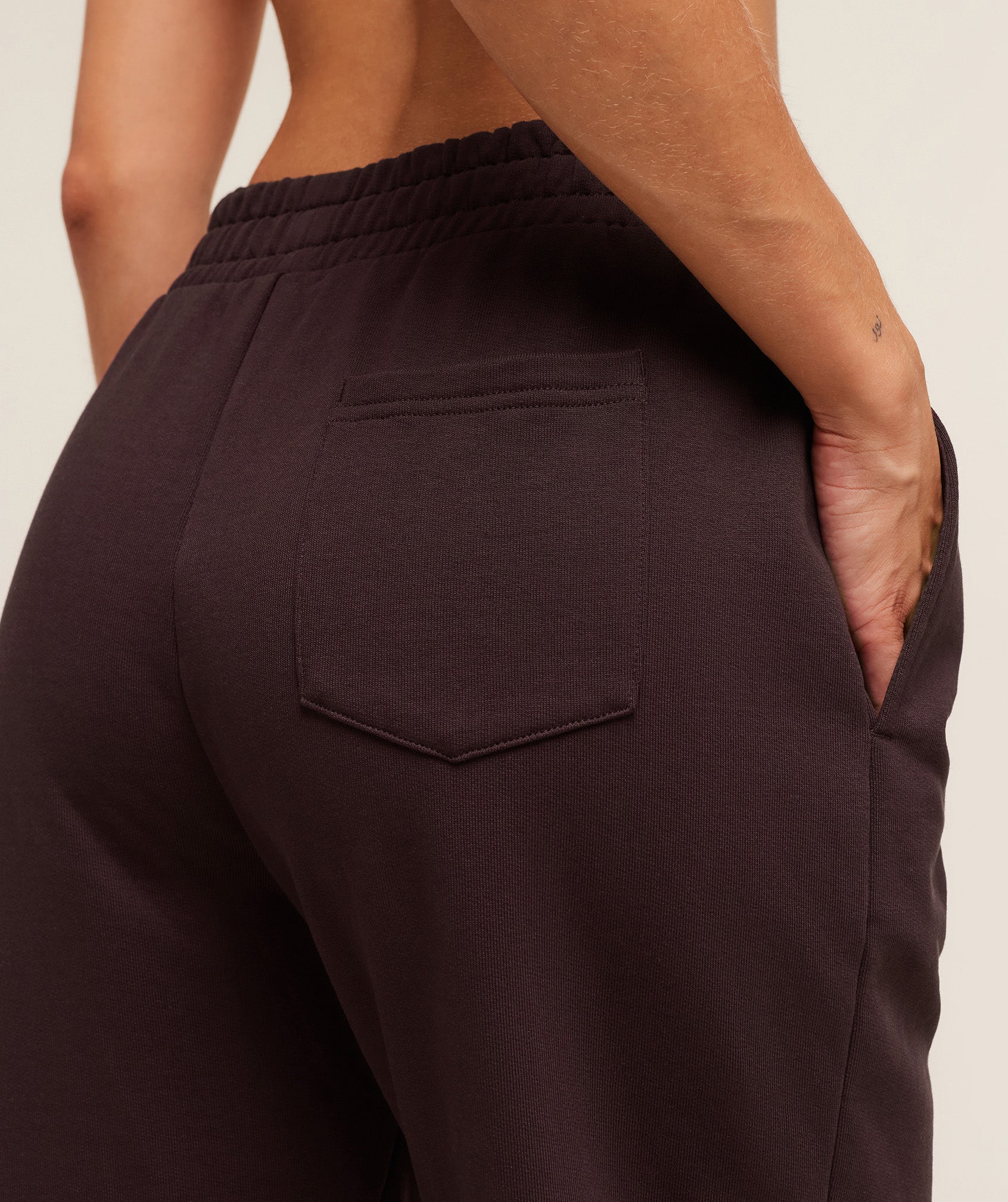 Women's Gymshark Embroidered Logo Joggers Cherry Purple