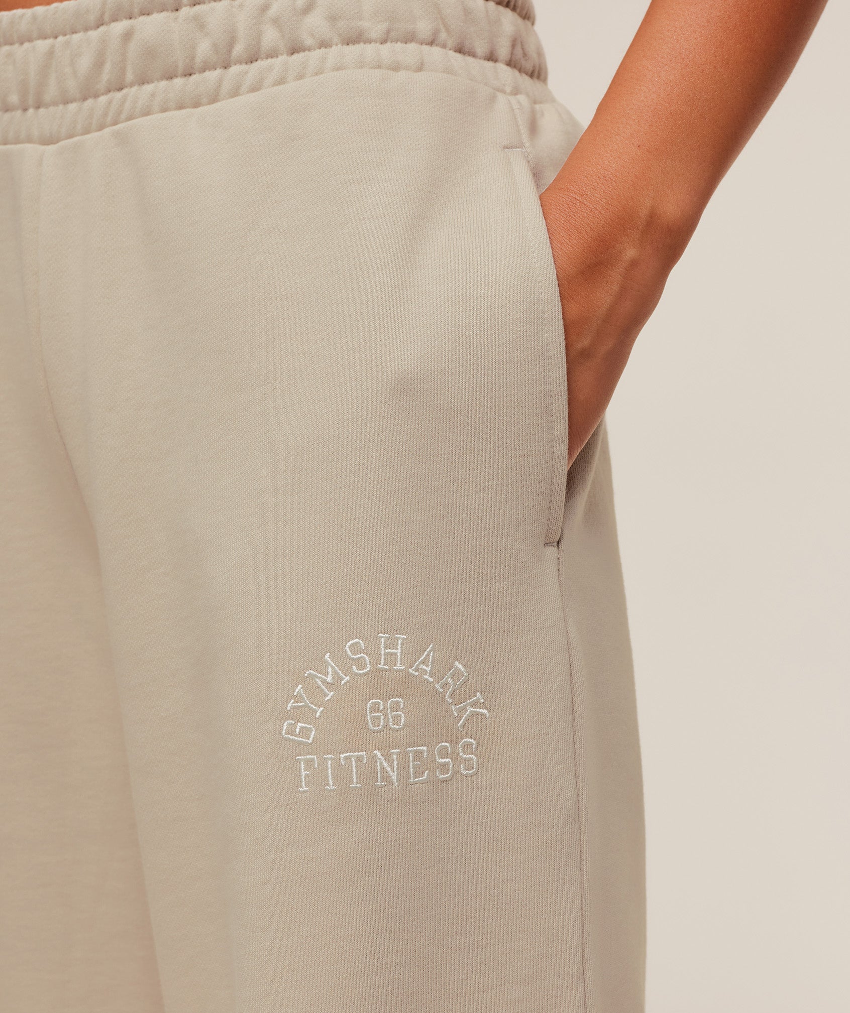 Women's Gymshark Fitness Embroidered Graphic Wide Leg Joggers Pebble Grey