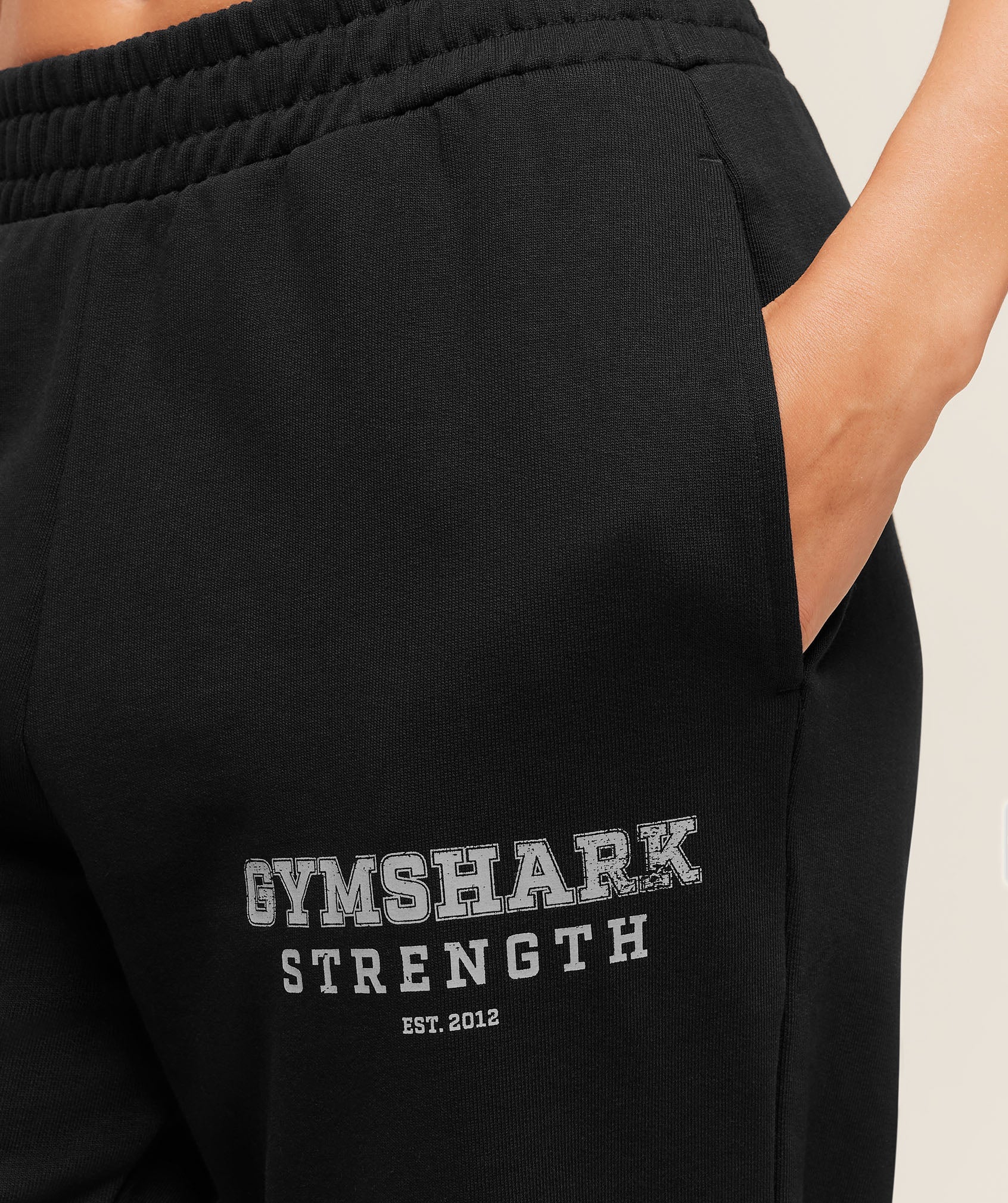 Women's Gymshark Strength Graphic Joggers Black