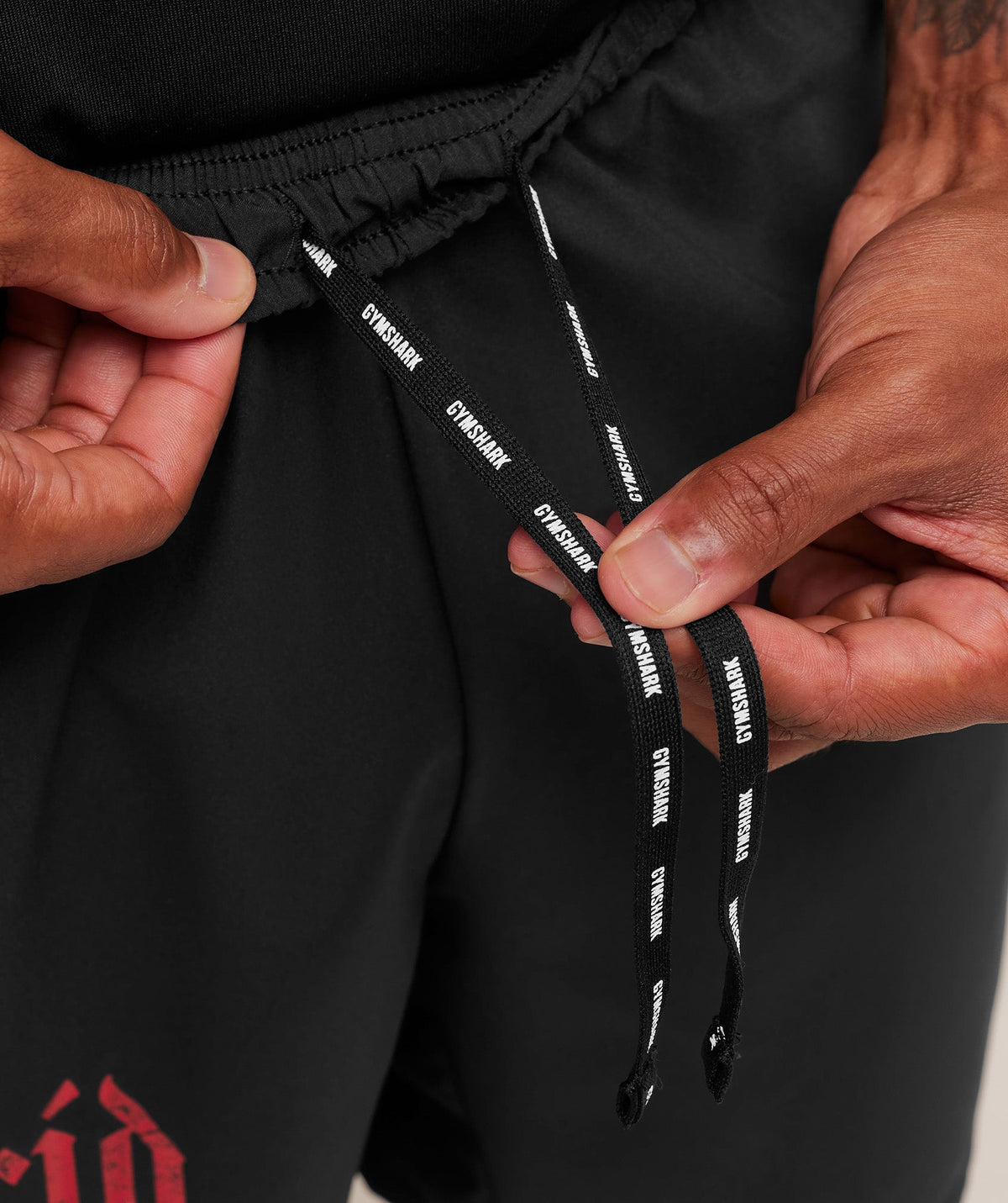 Gymshark Hybrid Graphic 7" Shorts Black