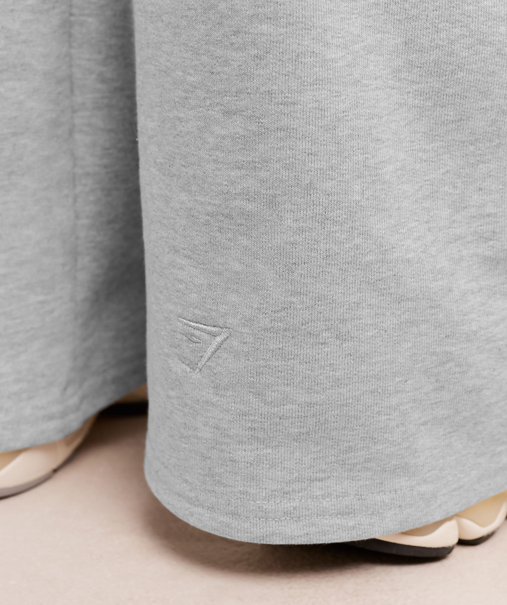 Women's Gymshark Script Embroidery Joggers Light Grey Core Marl