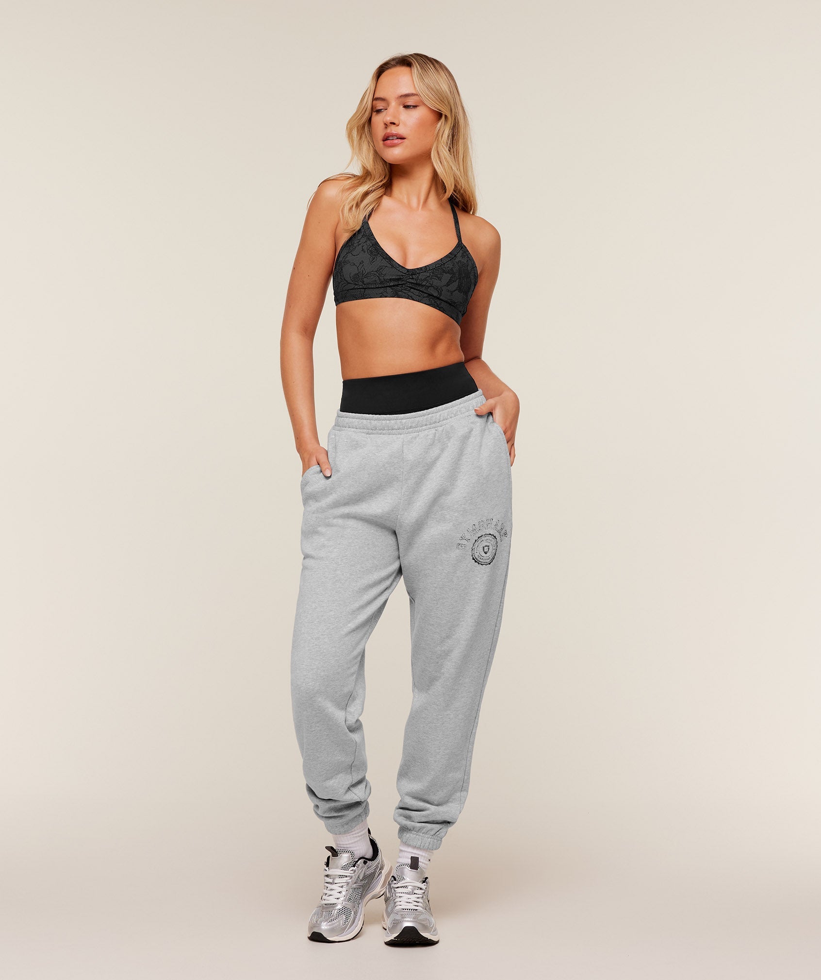 Women's Gymshark Worn Crest Graphic Jogger Light Grey Core Marl