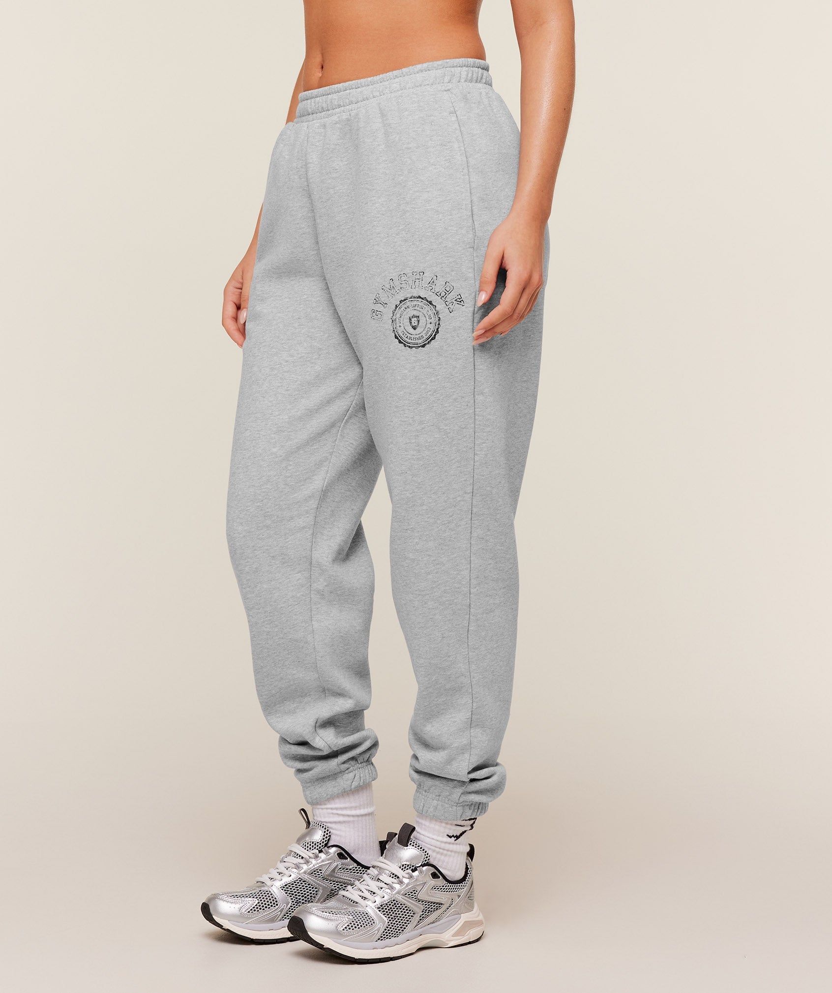 Women's Gymshark Worn Crest Graphic Jogger Light Grey Core Marl
