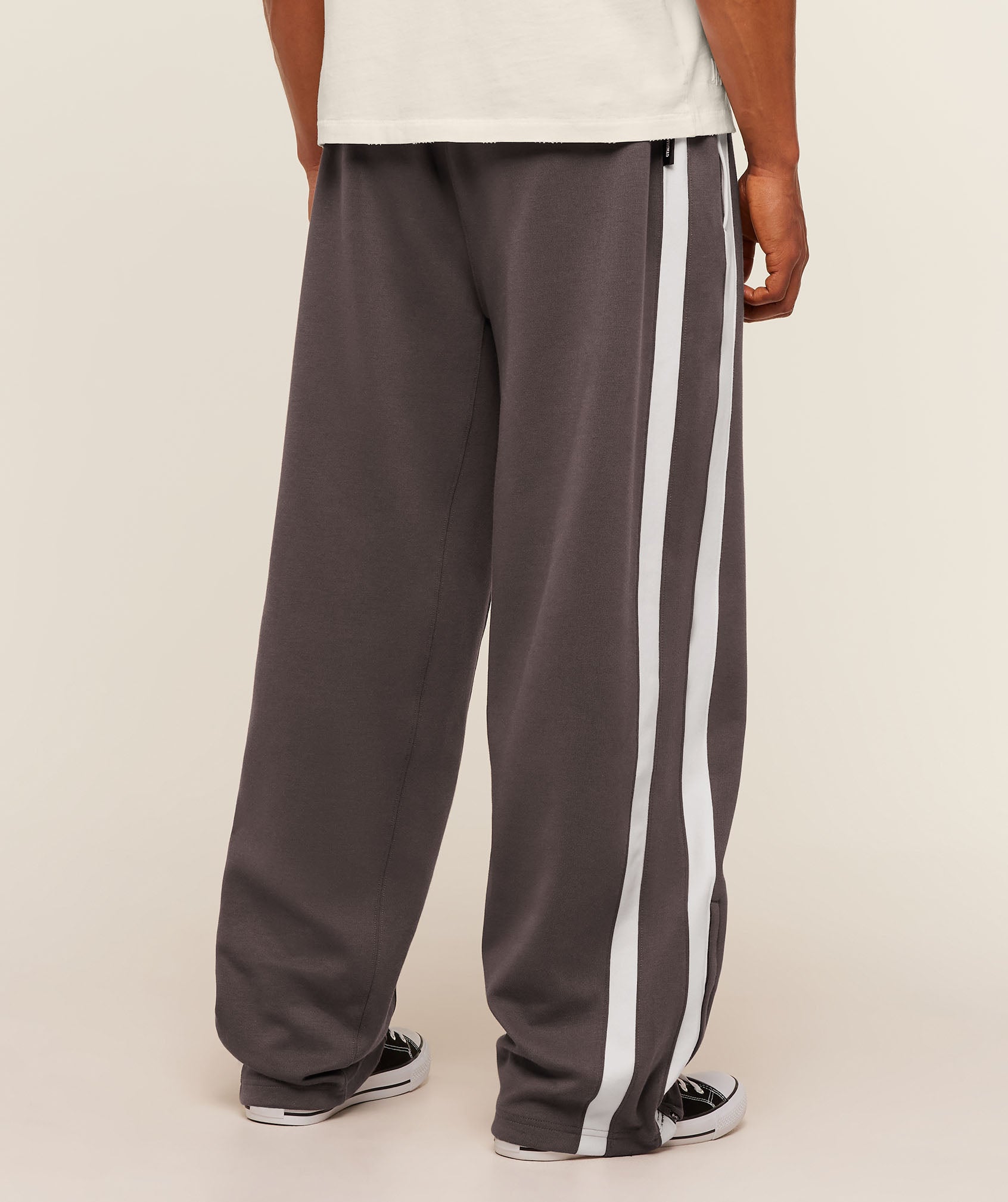 Gymshark Gymshark X Cbum Straight Leg Jogger Greyed Purple