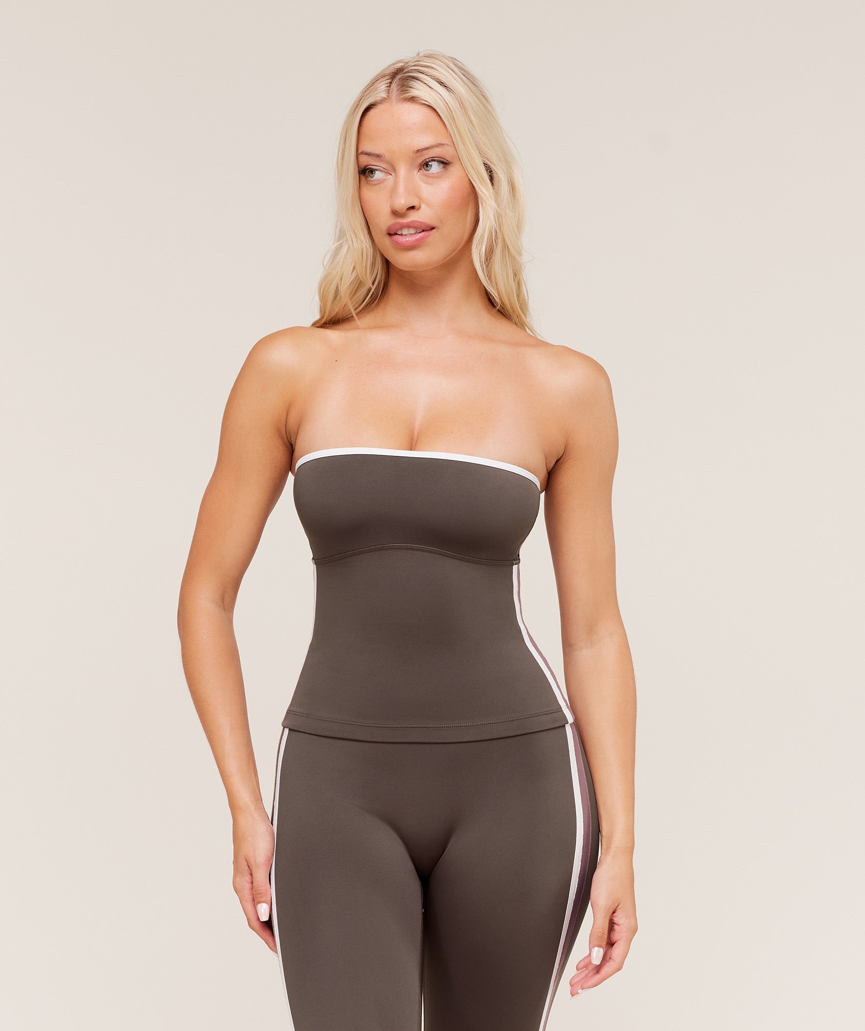 Women's Gymshark Piping Bandeau With Shelf Walnut Brown