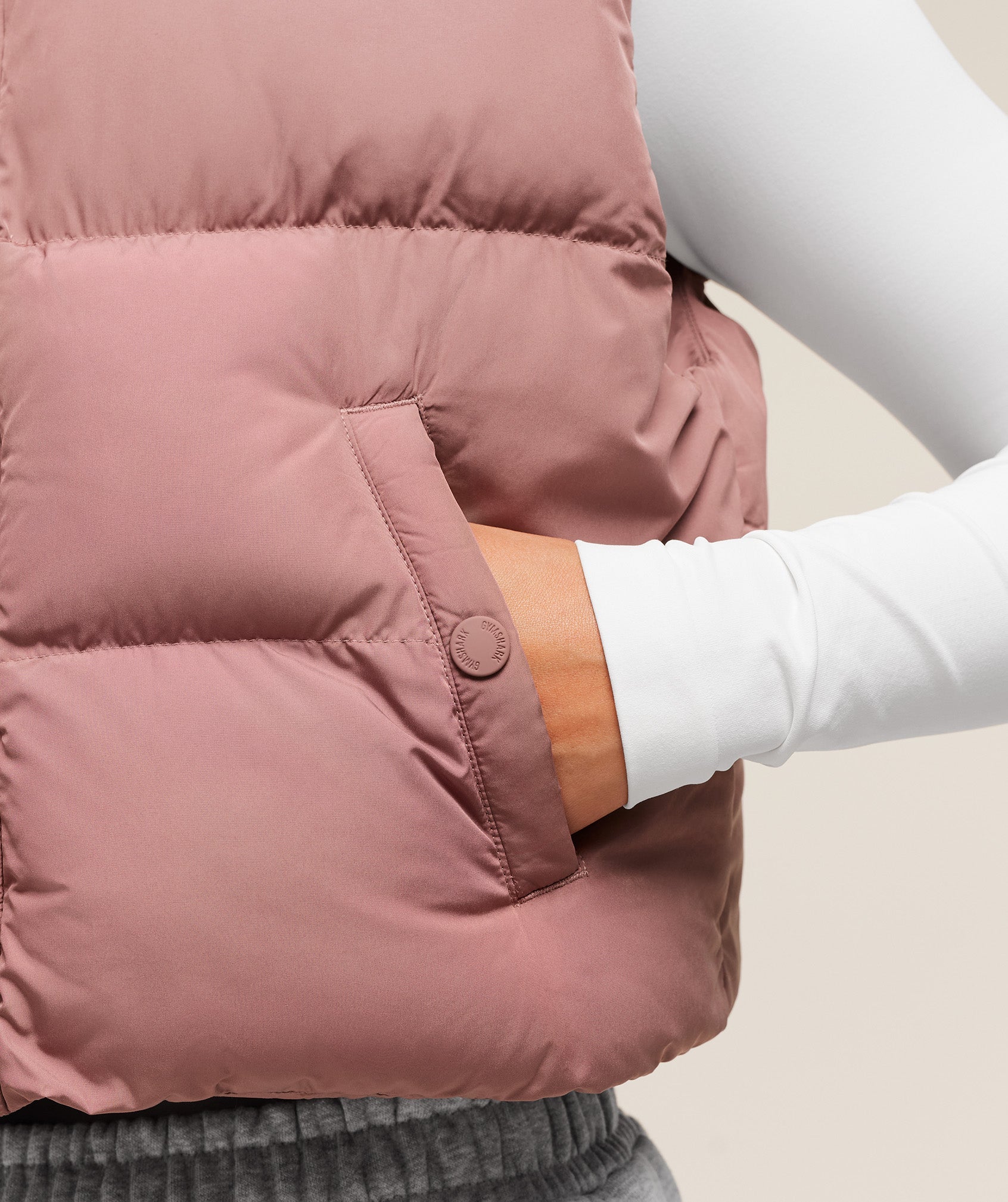 Women's Gymshark Puffer Vest Brick Brown