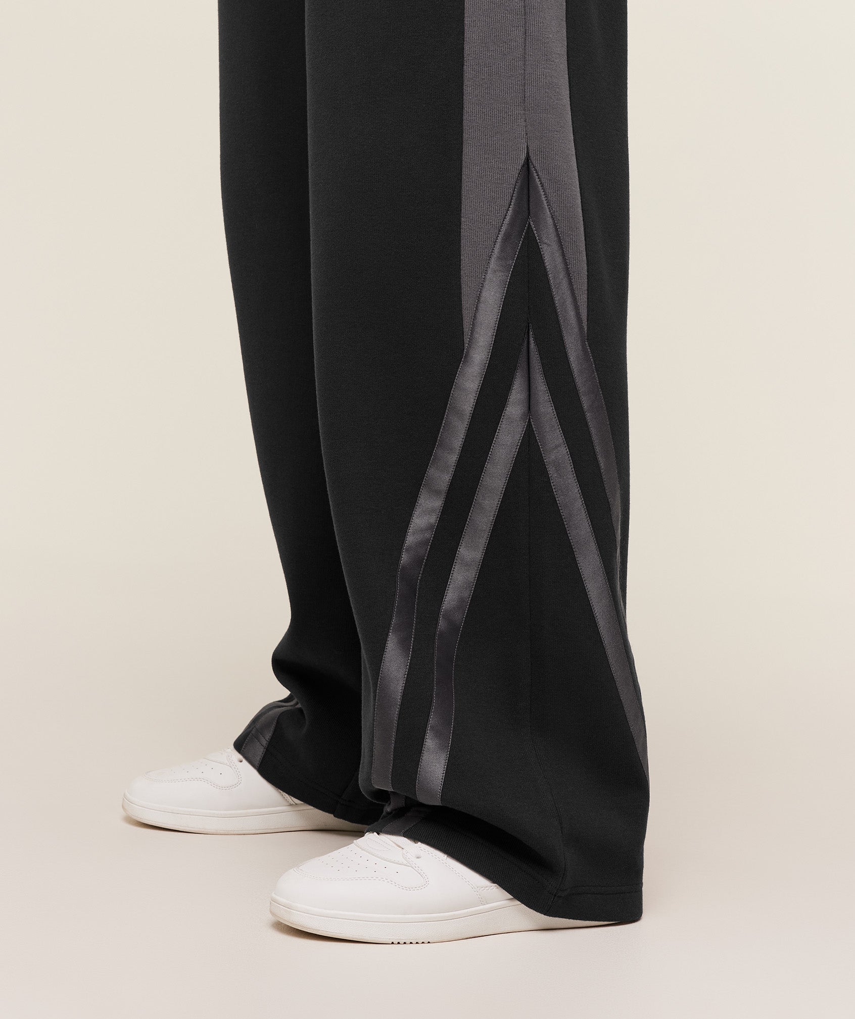 Gymshark Gymshark X Carlos Belcast Track Pant Gs Black