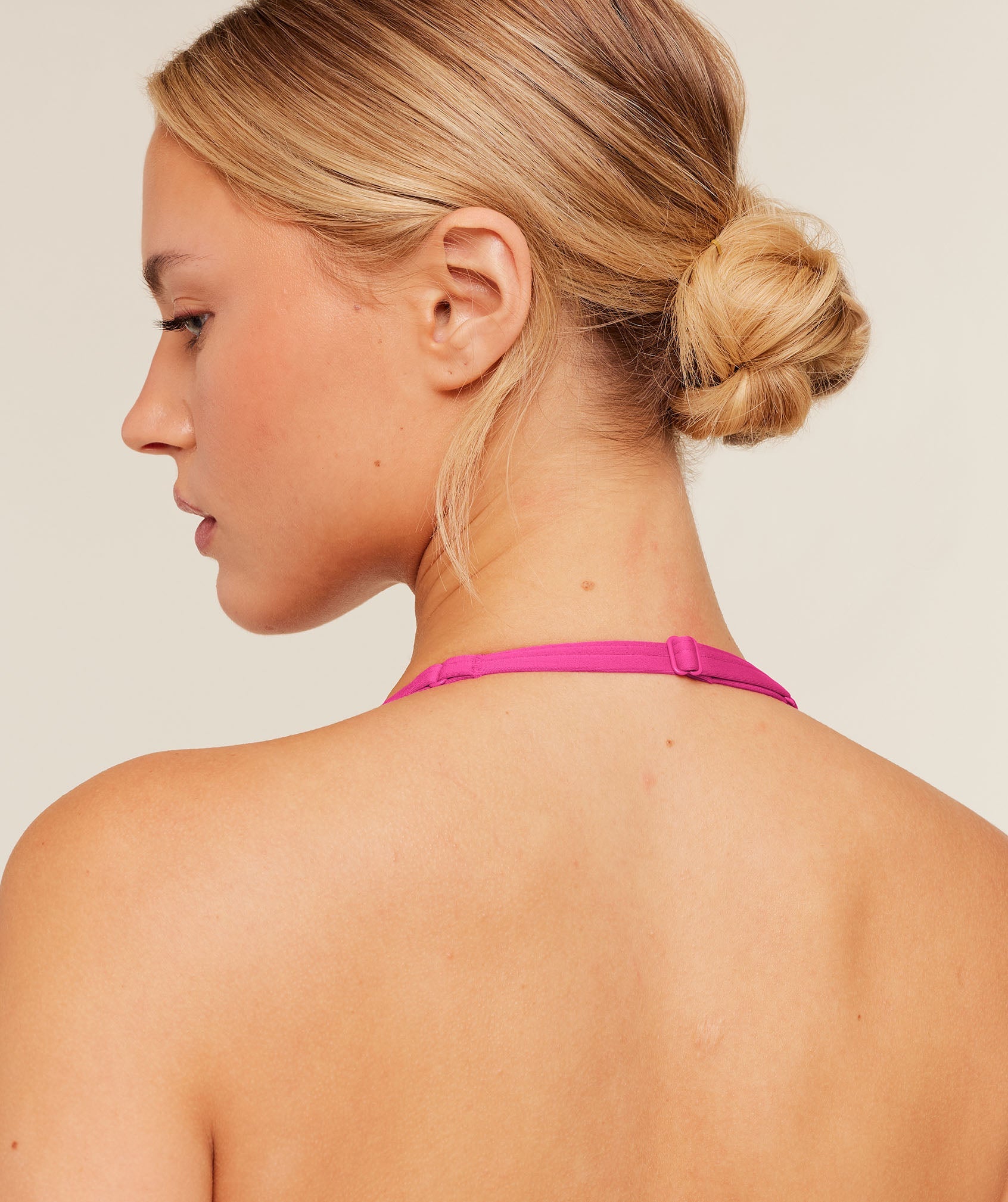 Women's Gymshark Minimal Halterneck Sports Bra Super-Set Pink