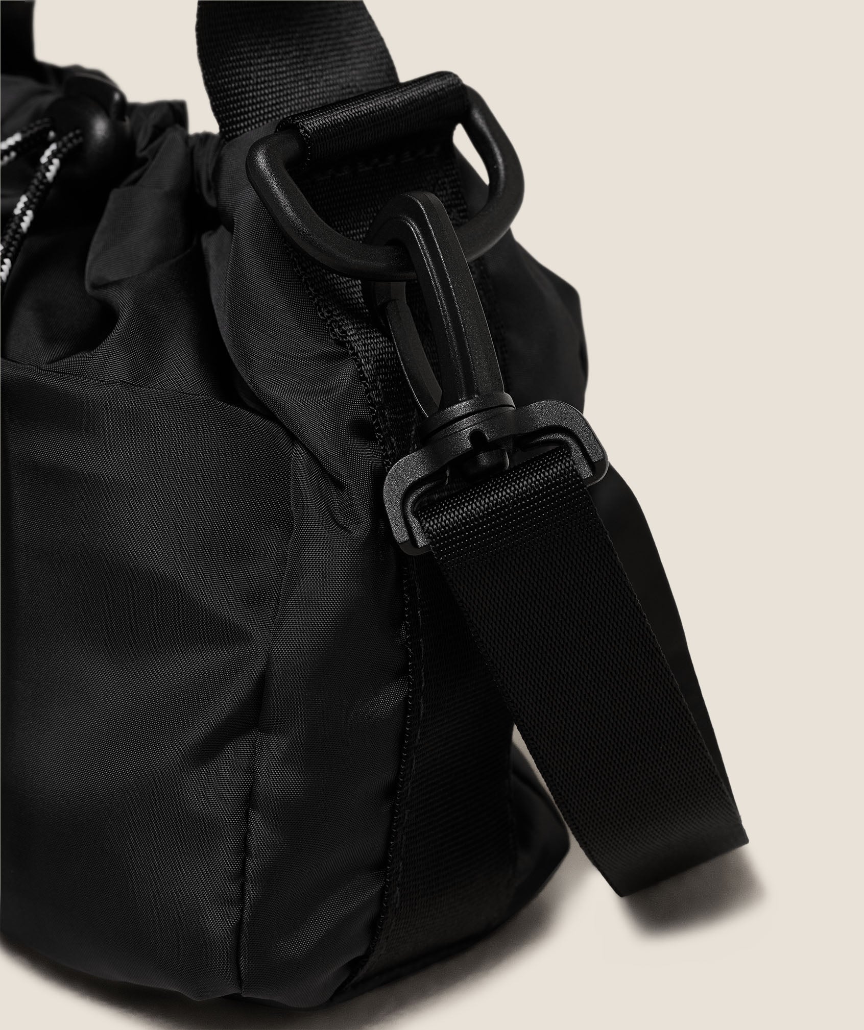 Gymshark Mode Crossbody Black