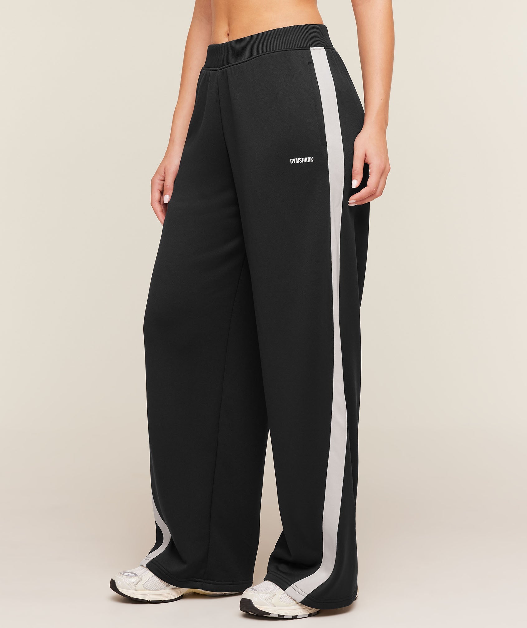 Women's Gymshark Lightweight Tricot Wide Leg Pants Black