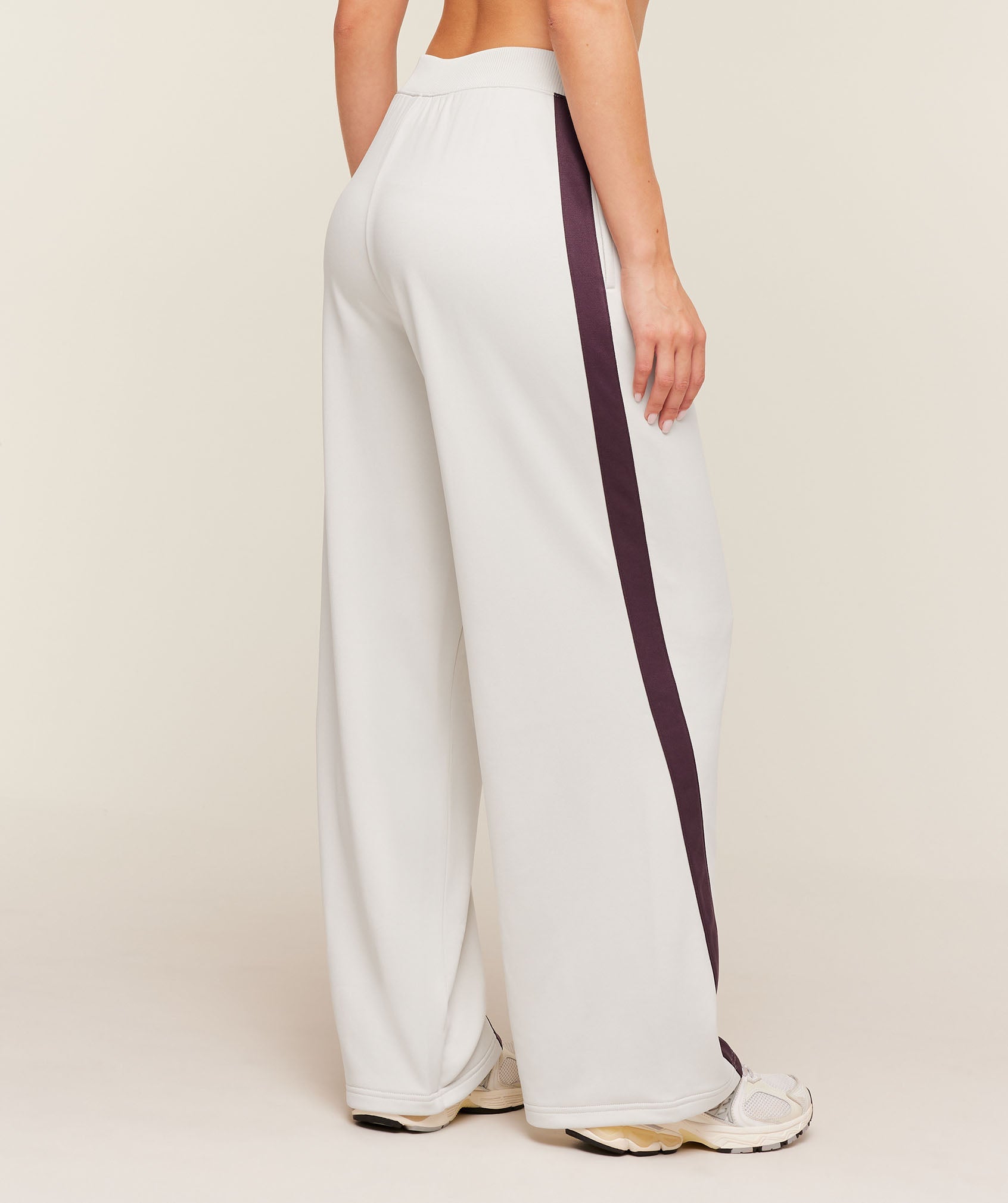 Women's Gymshark Lightweight Tricot Wide Leg Pants Tinted White
