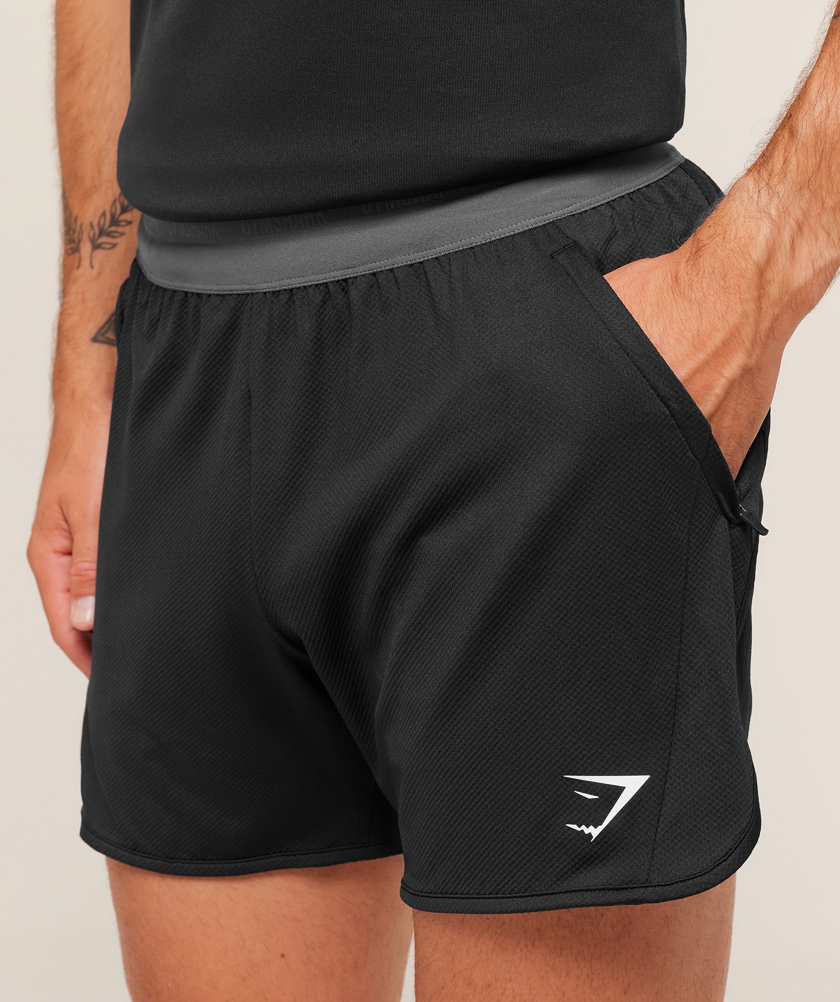 Gymshark Mesh Hybrid 5" Shorts Black