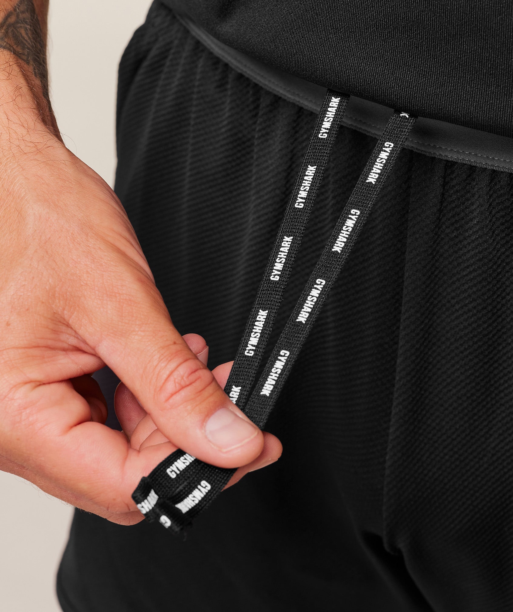 Gymshark Mesh Hybrid 5" Shorts Black