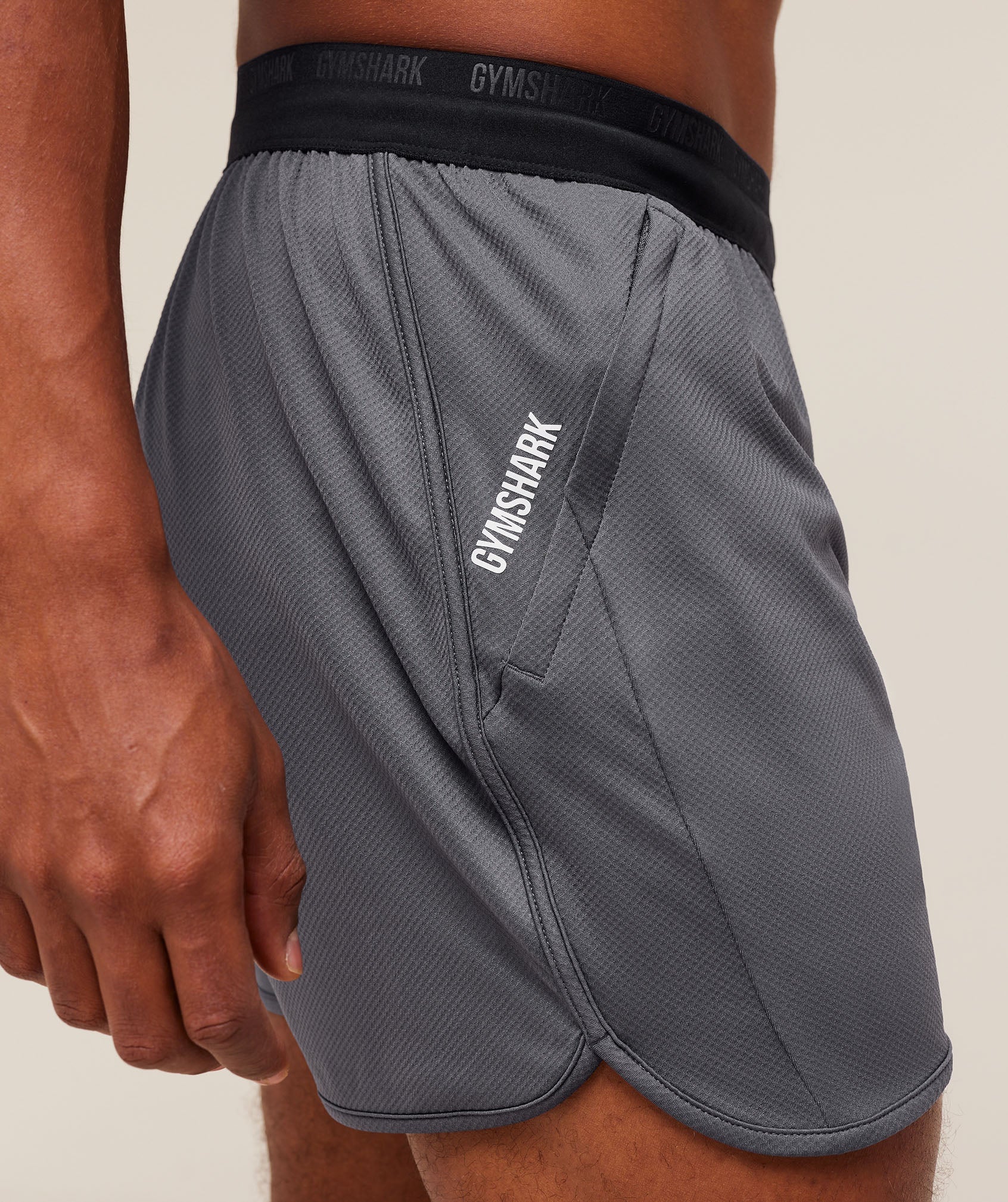 Gymshark Mesh Hybrid 5" Shorts Dark Grey