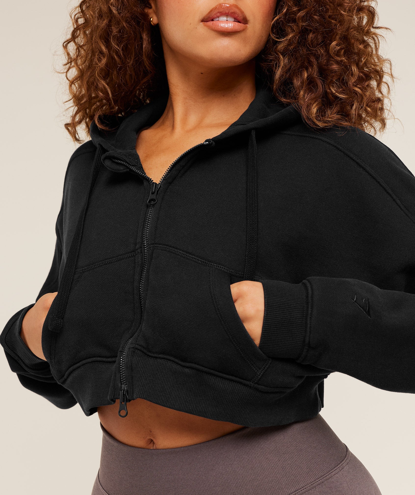 Women's Gymshark Pump Zip Through Hoodie Black