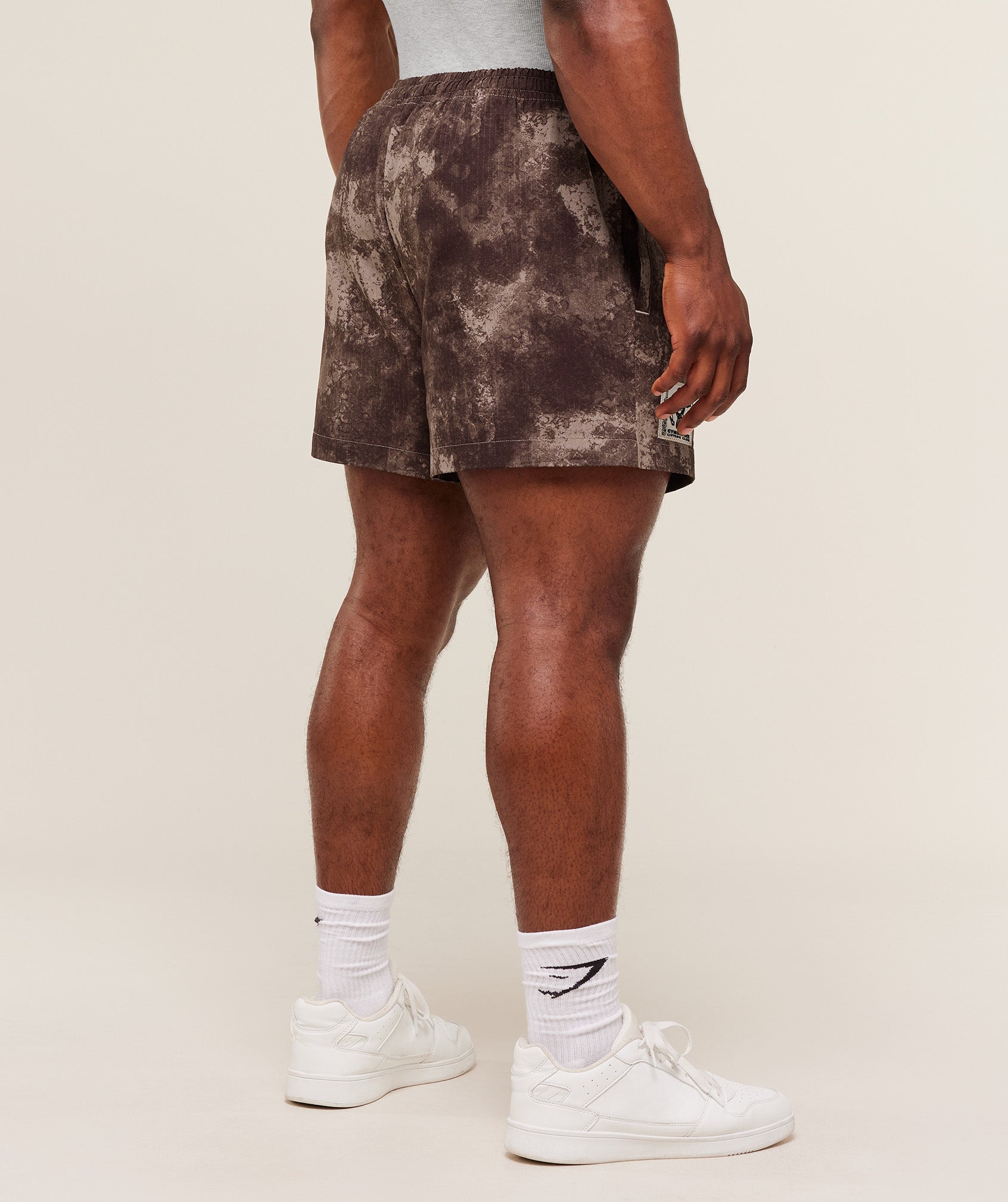 Gymshark Pumper Shorts 5" Soul Taupe