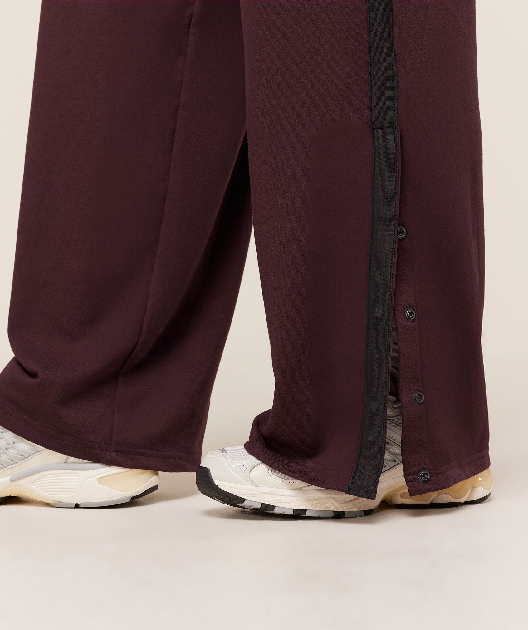 Women's Gymshark Retro Stripe Snap Pant Cherry Purple