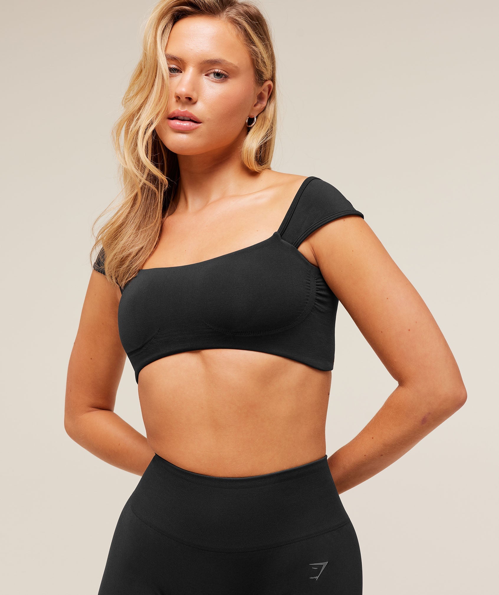 Women's Gymshark Soft Sculpt Cap Sleeve Bralette Black