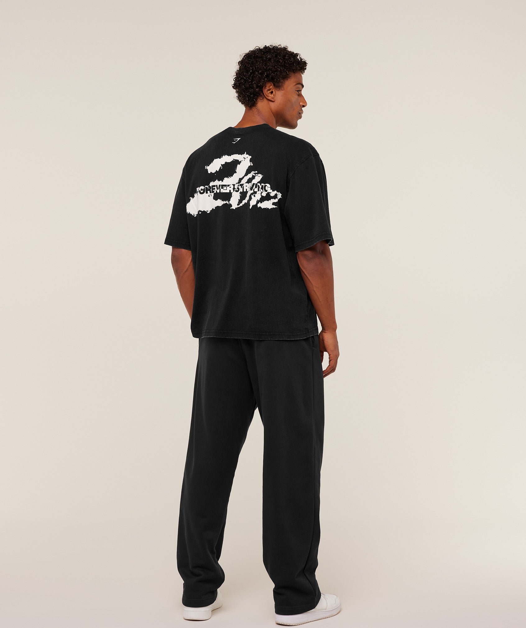 Gymshark Forever Striving T-Shirt Black