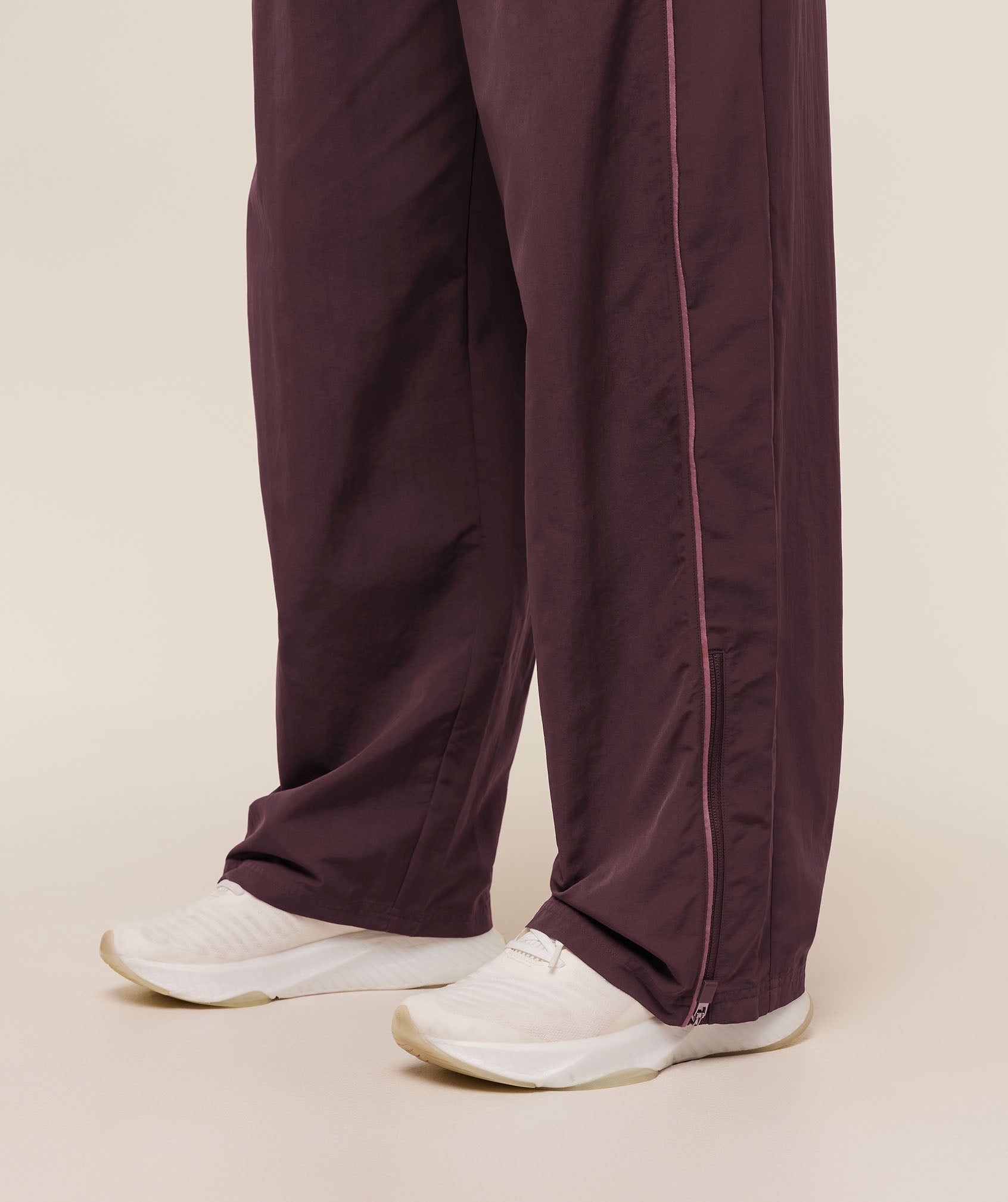 Women's Gymshark To From Pants Cherry Purple