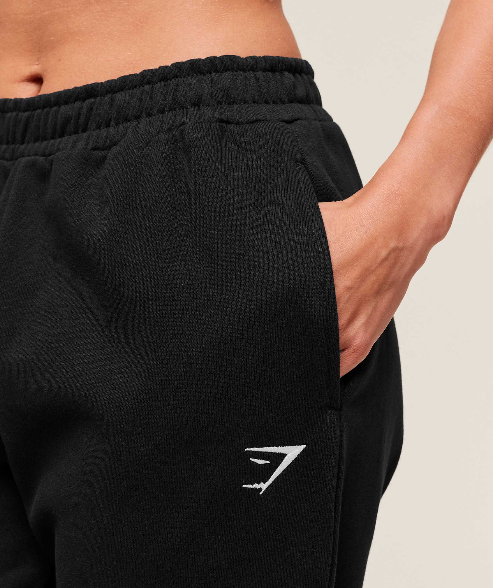 Women's Gymshark Training Regular Fleece Joggers Black