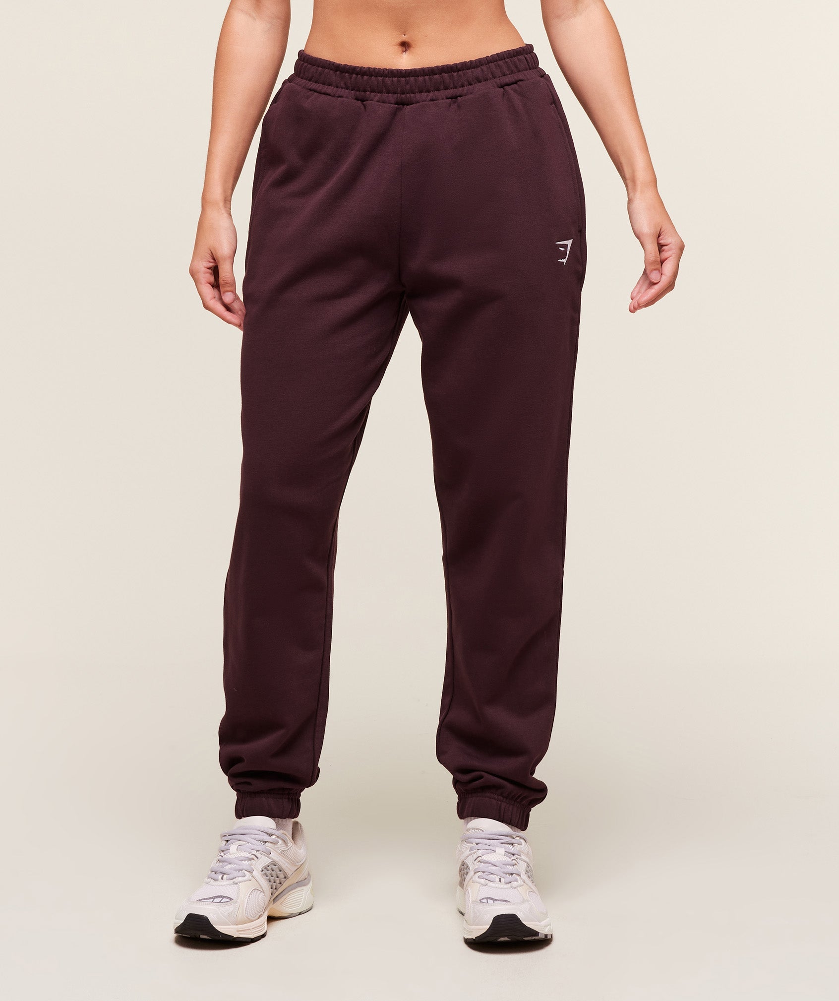 Women's Gymshark Training Regular Fleece Joggers Cherry Purple