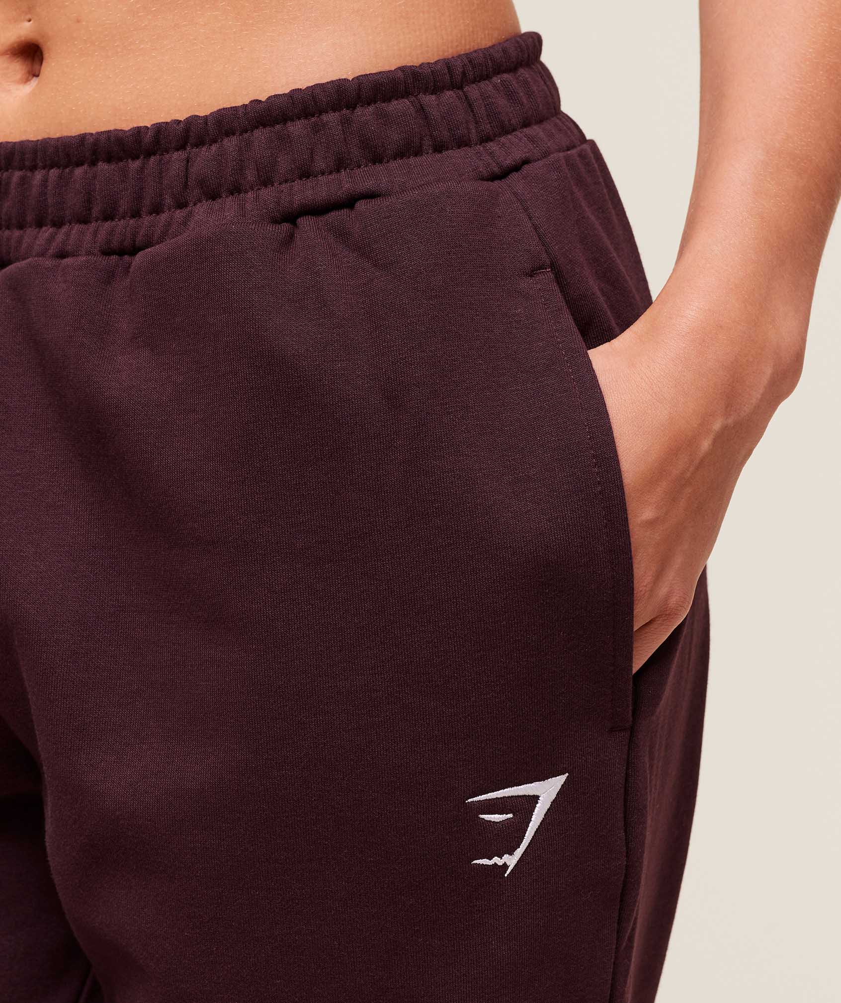 Women's Gymshark Training Regular Fleece Joggers Cherry Purple