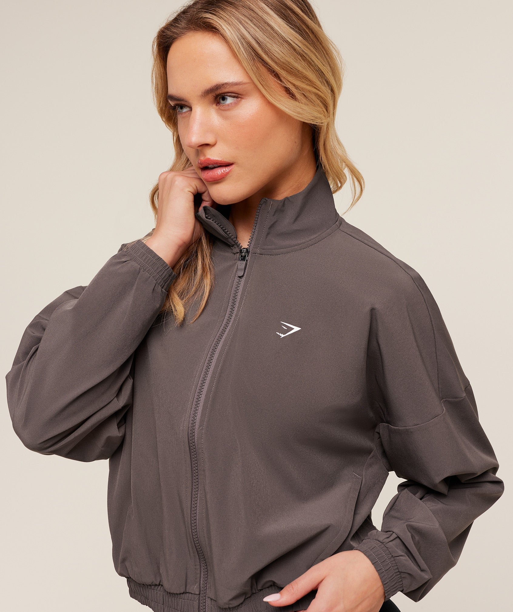 Women's Gymshark Training Everyday Woven Jacket Cool Brown