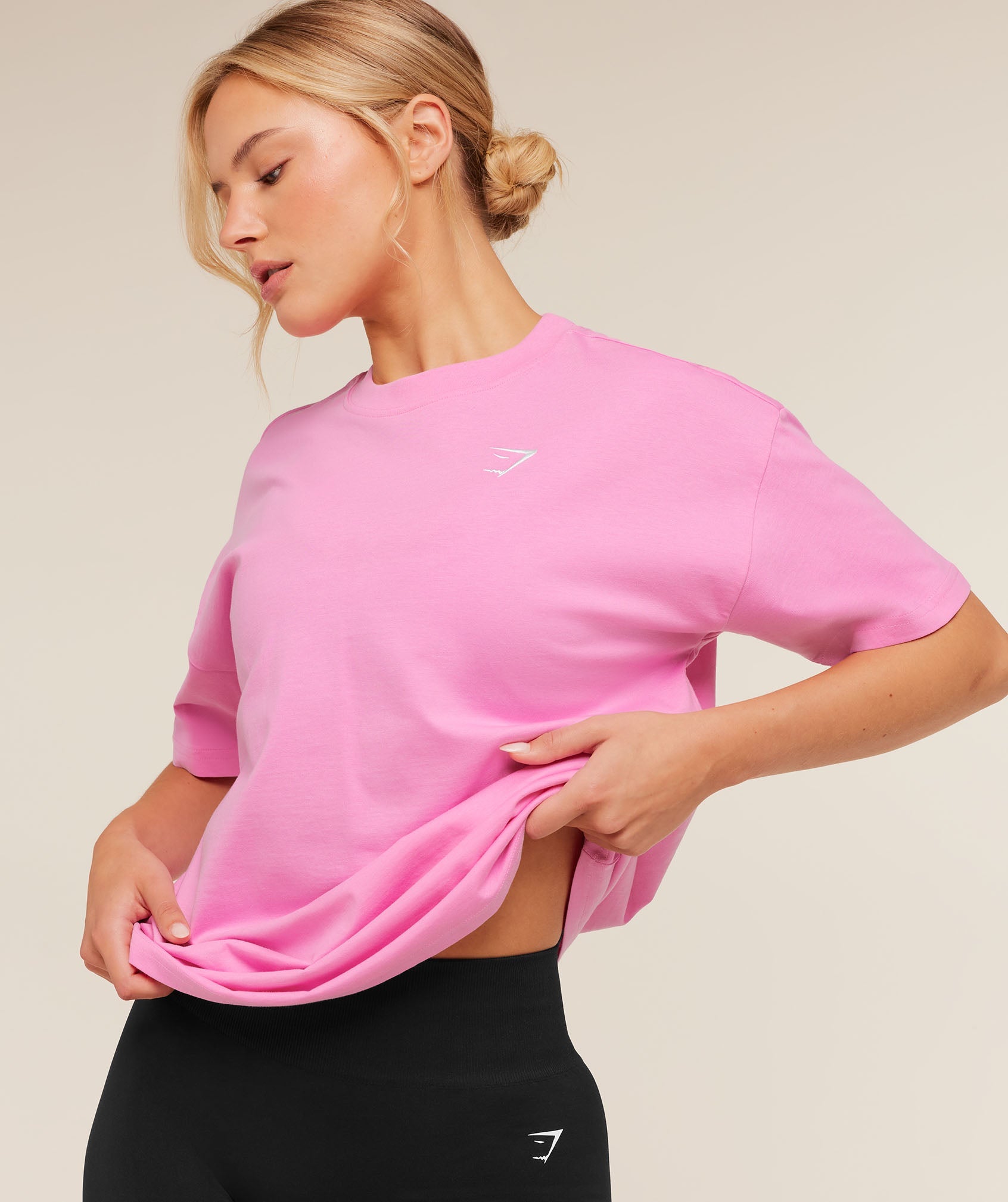 Women's Gymshark Training Oversized T-Shirt Focus Pink