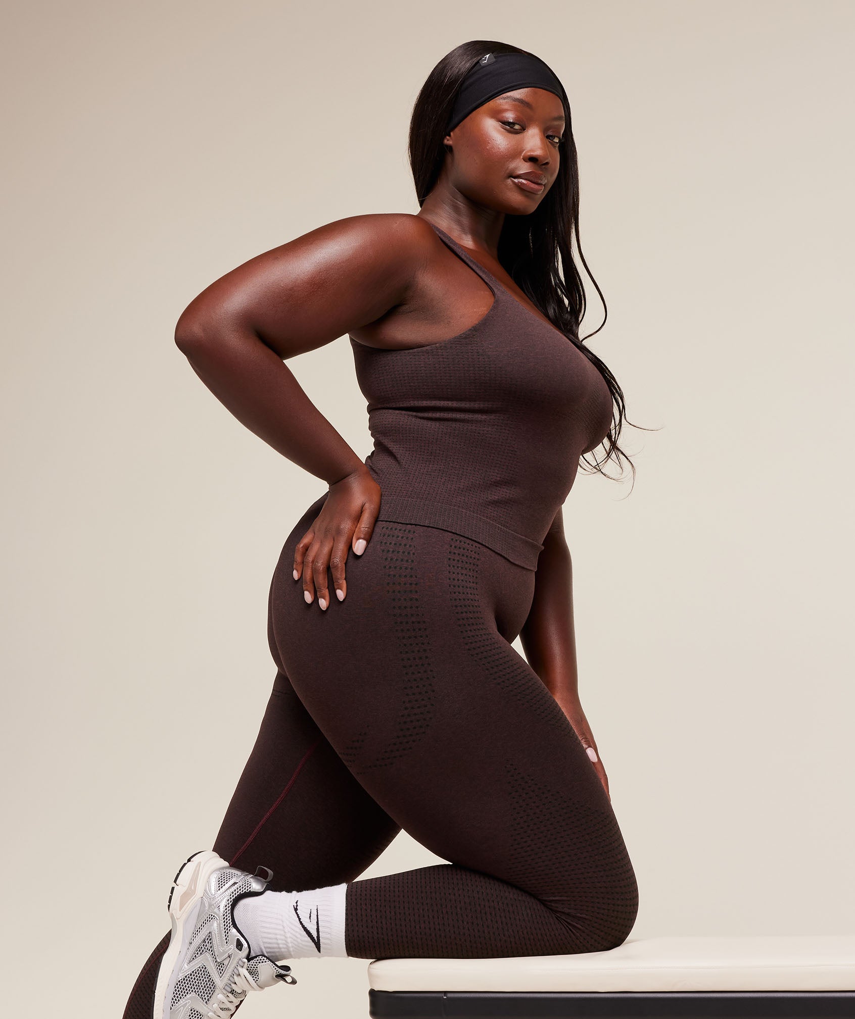 Women's Gymshark Vital Tank With Shelf Rich Maroon