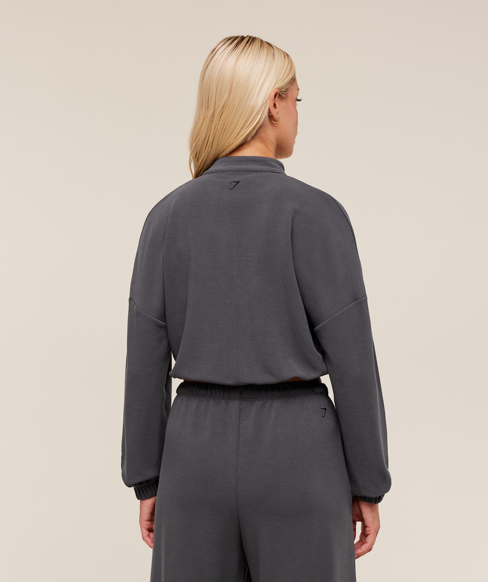 Women's Gymshark Waffle Midi Zip Up Jacket Onyx Grey