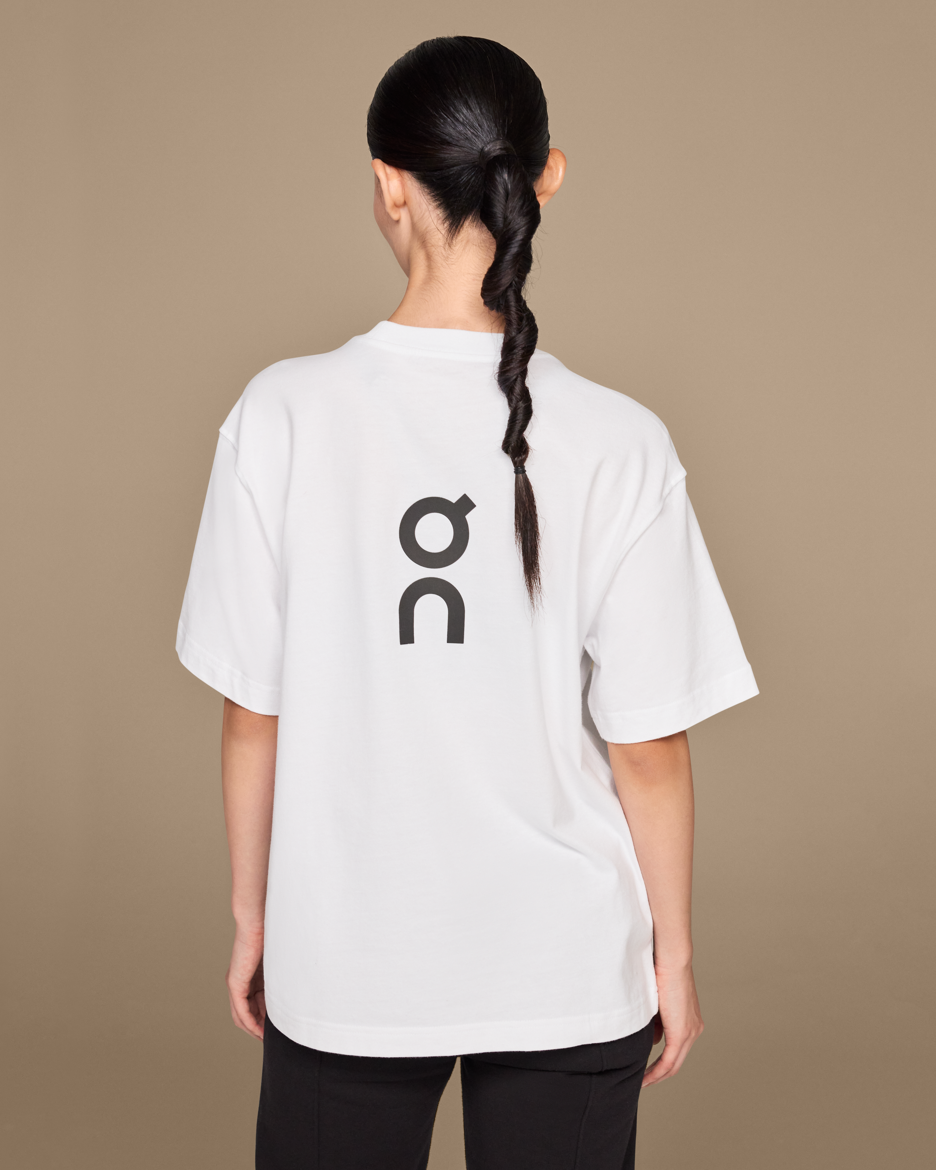 On Club-T White (Women's)
