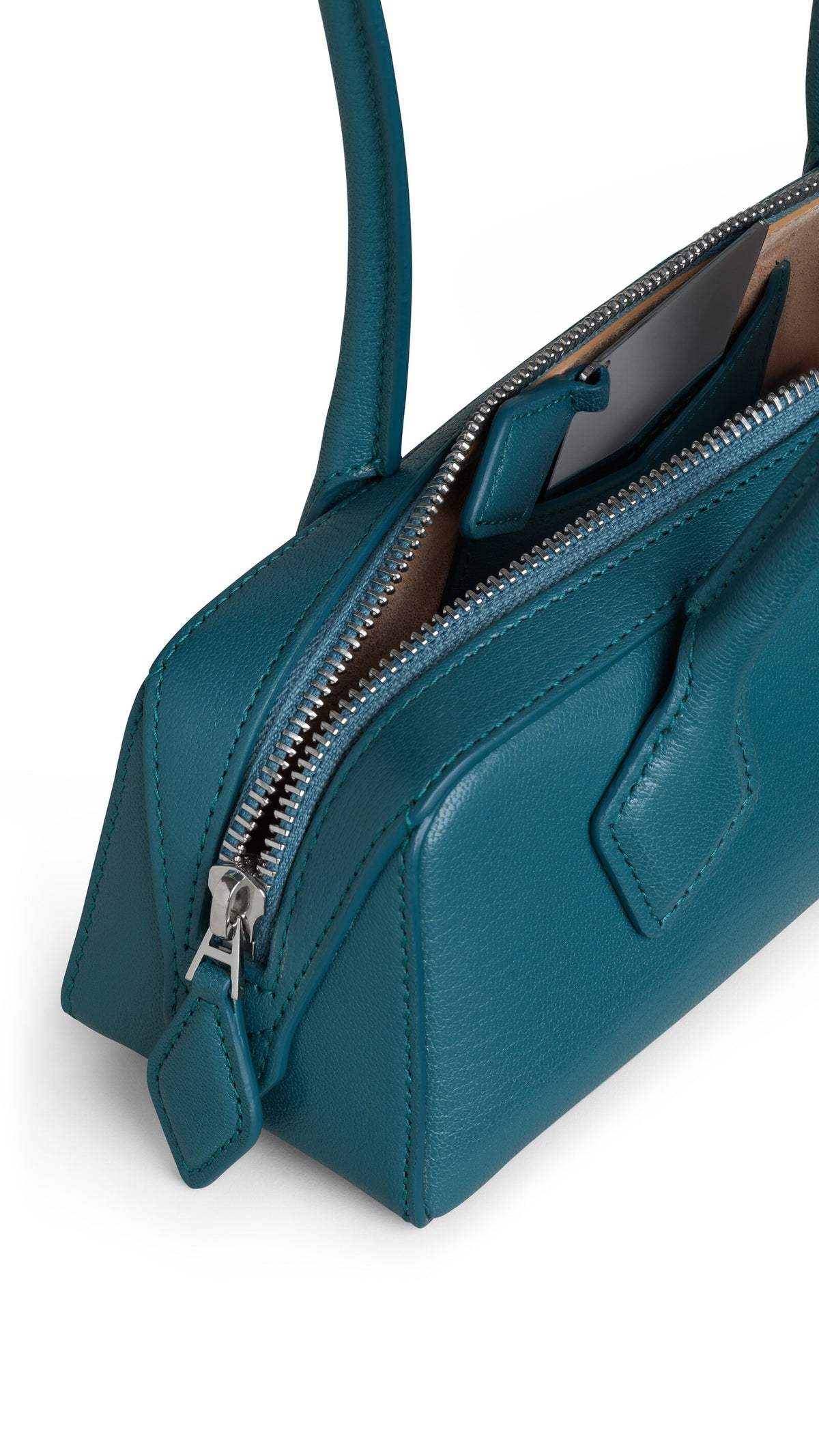 Alaïa Le Teckel Small Bag In Leather