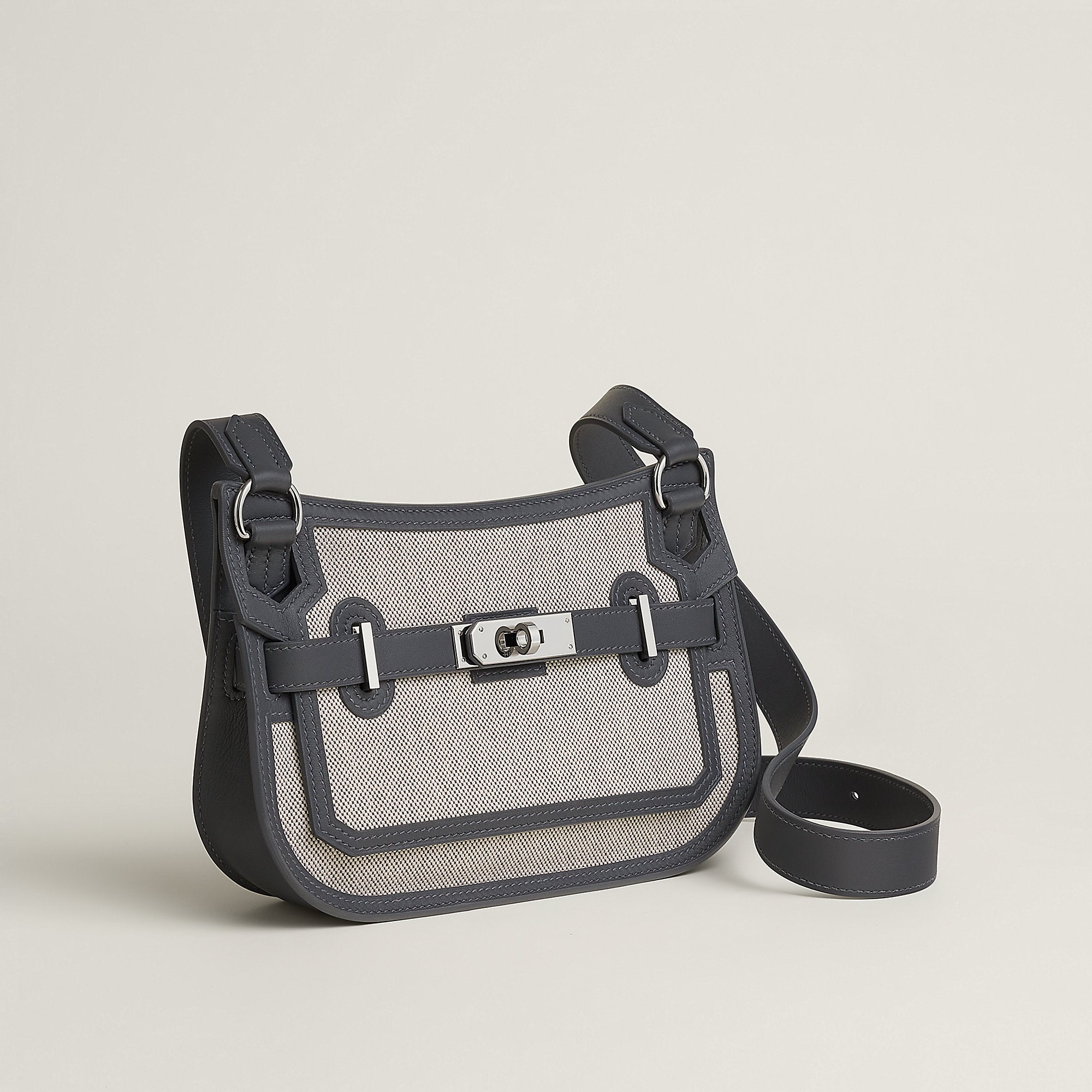 Hermes Jypsiere Mini Toile & Cuir Bag Cru