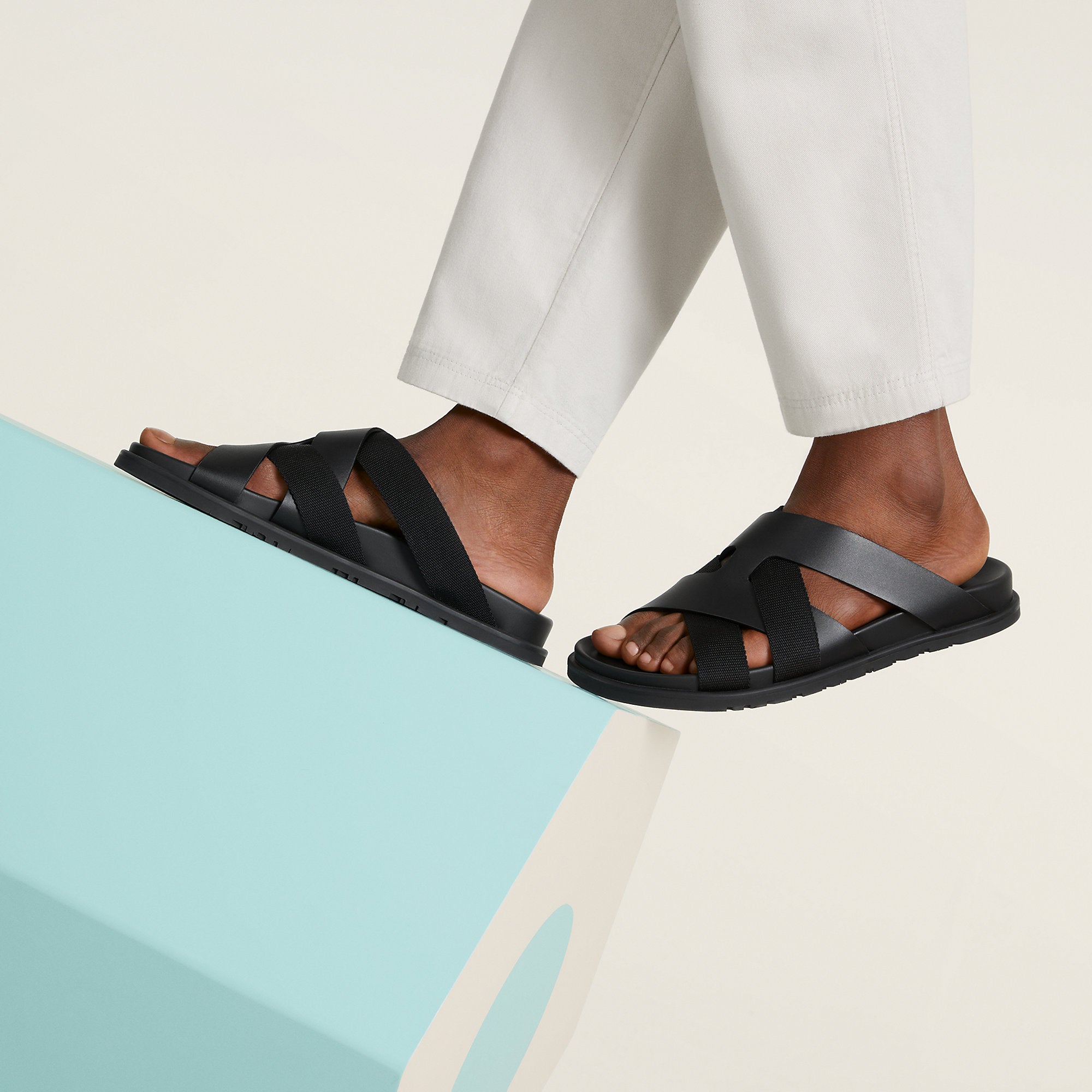 Hermes Kazimir Sandal Noir
