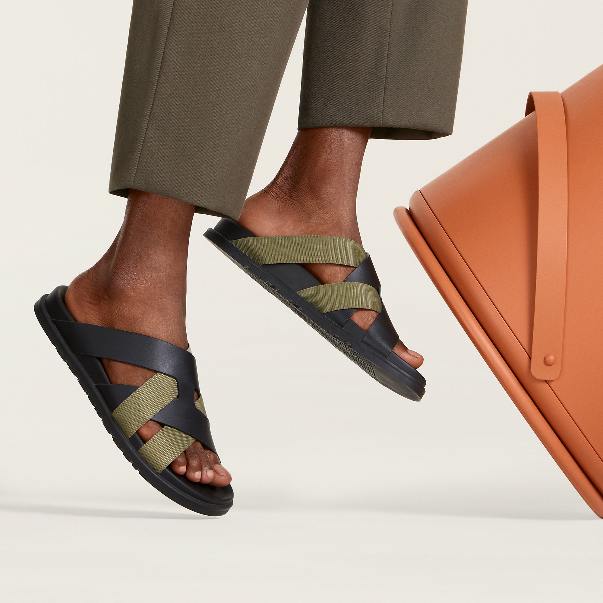 Hermes Kazimir Sandal Noir