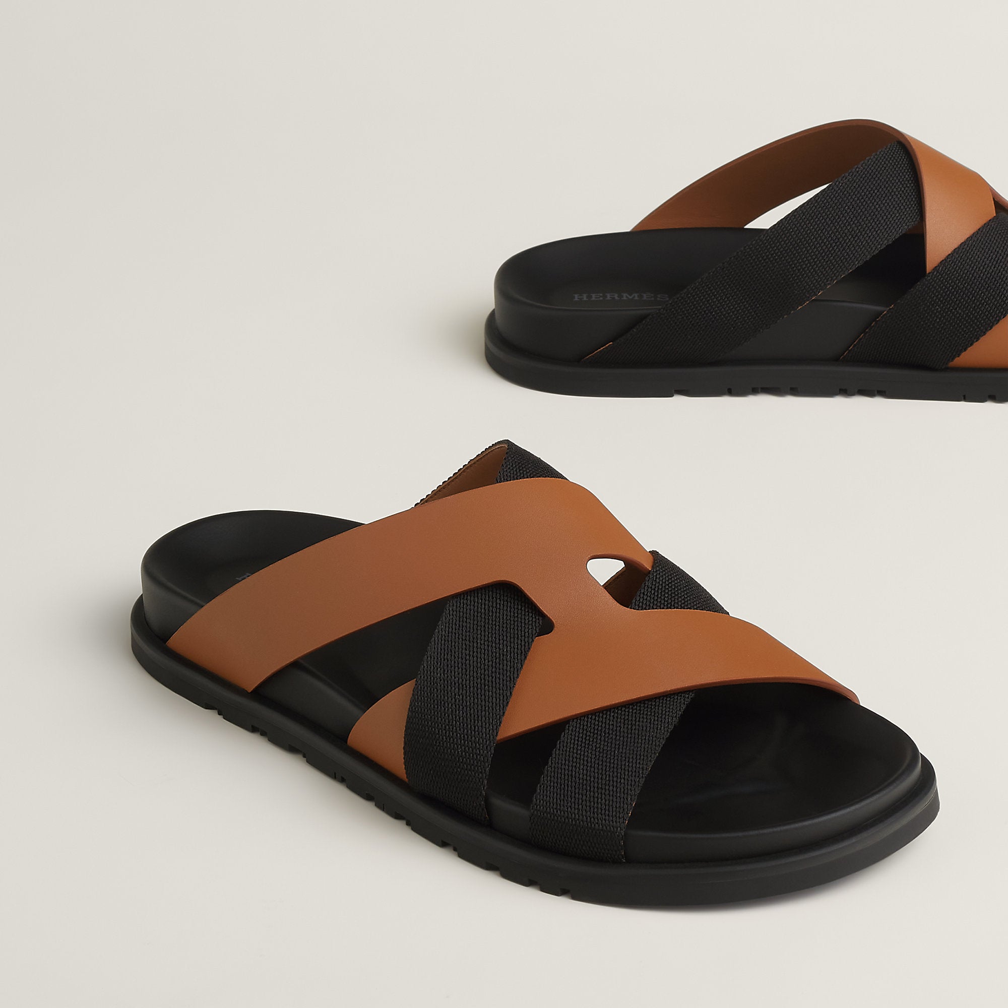 Hermes Kazimir Sandal Noir