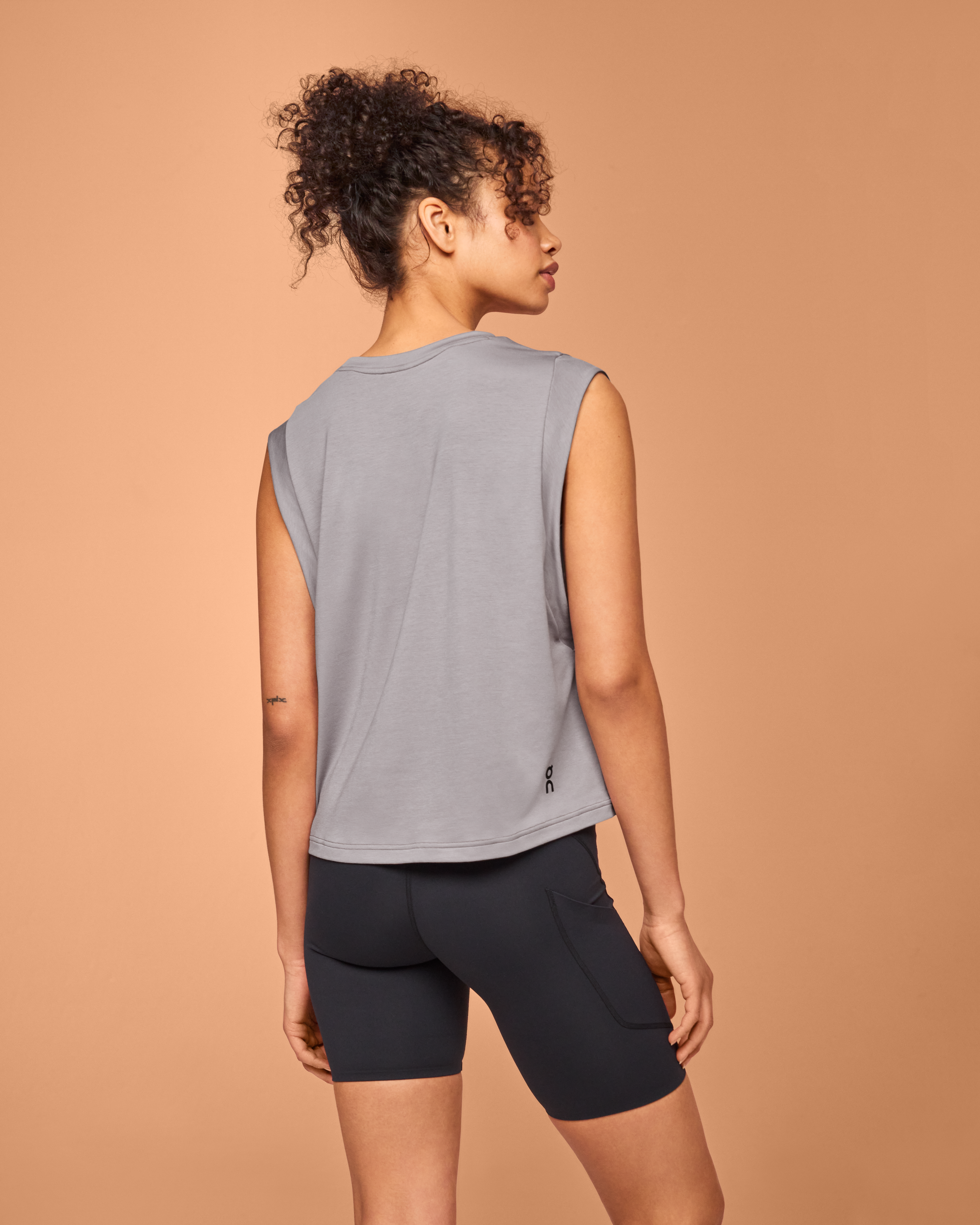 On Focus Crop Zinc (Women'S)