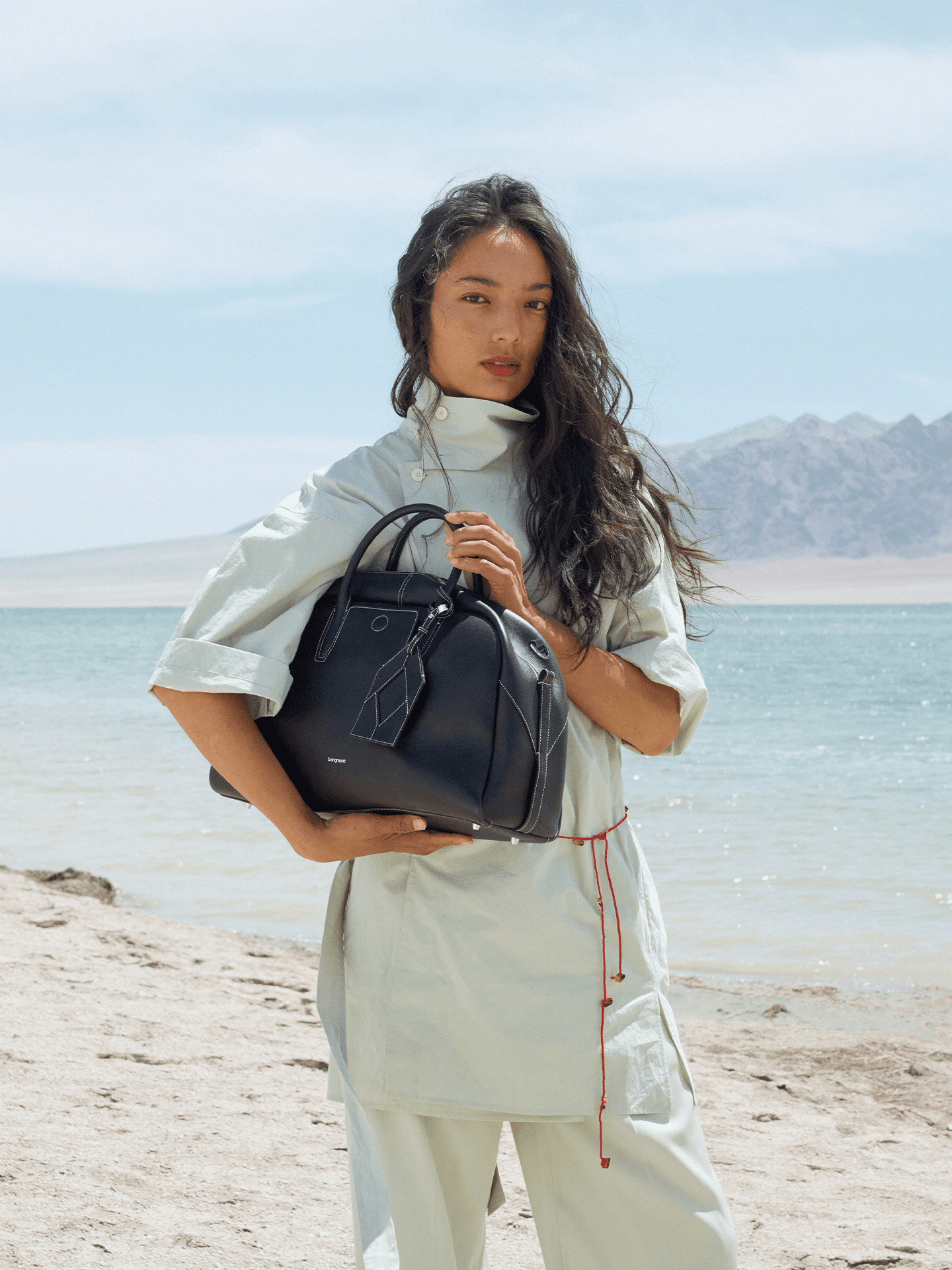 Songmont Large Yore Bowling Bag Ebony