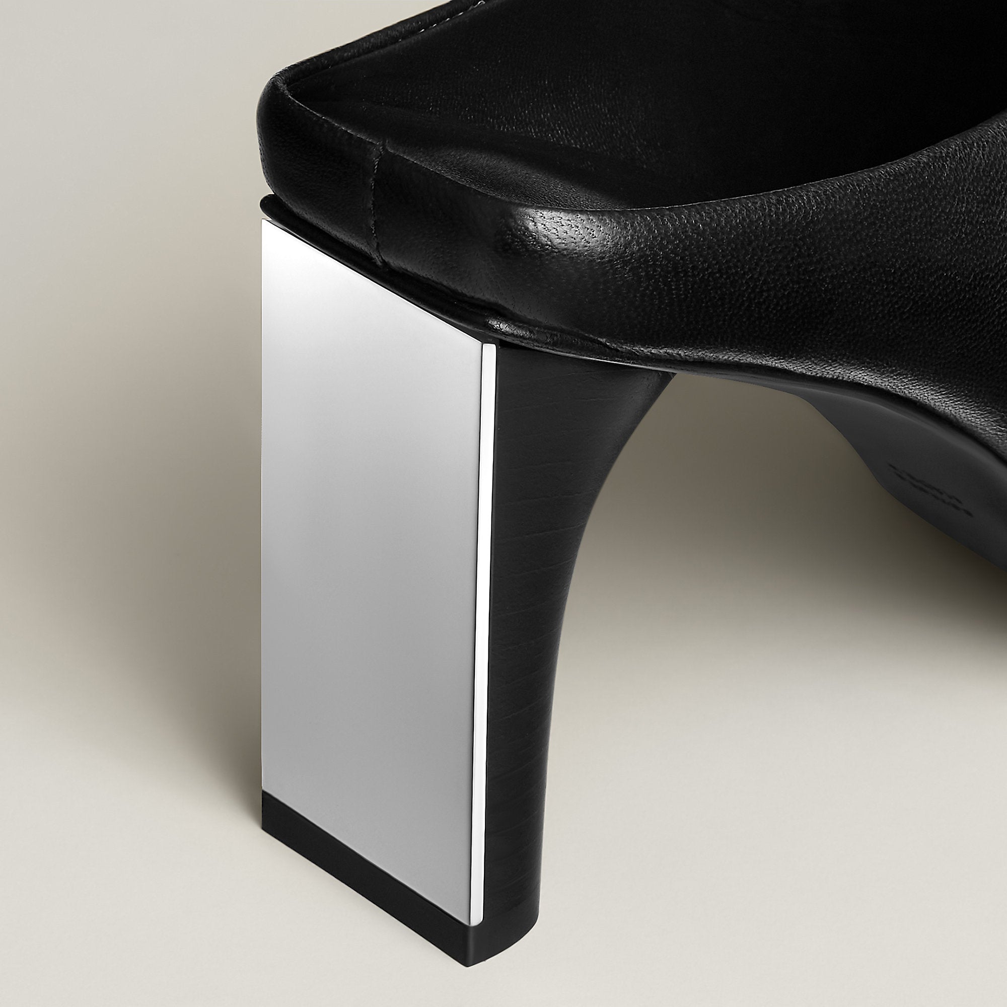 Hermes Lina 80 Mule Noir