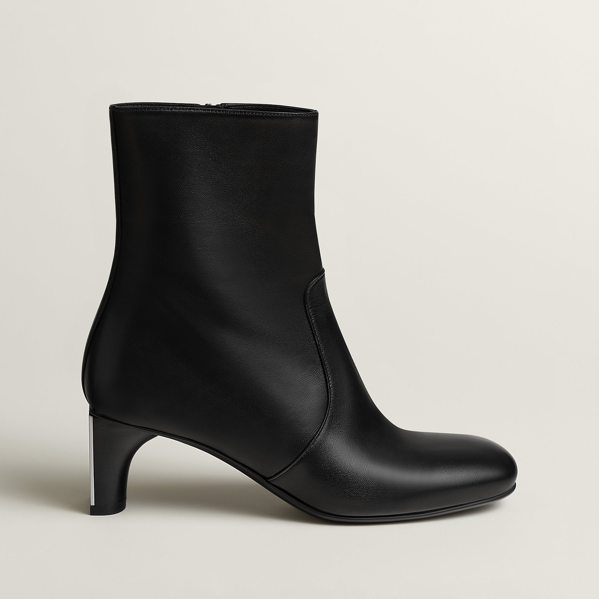 Hermes Lisa 55 Ankle Boot Noir