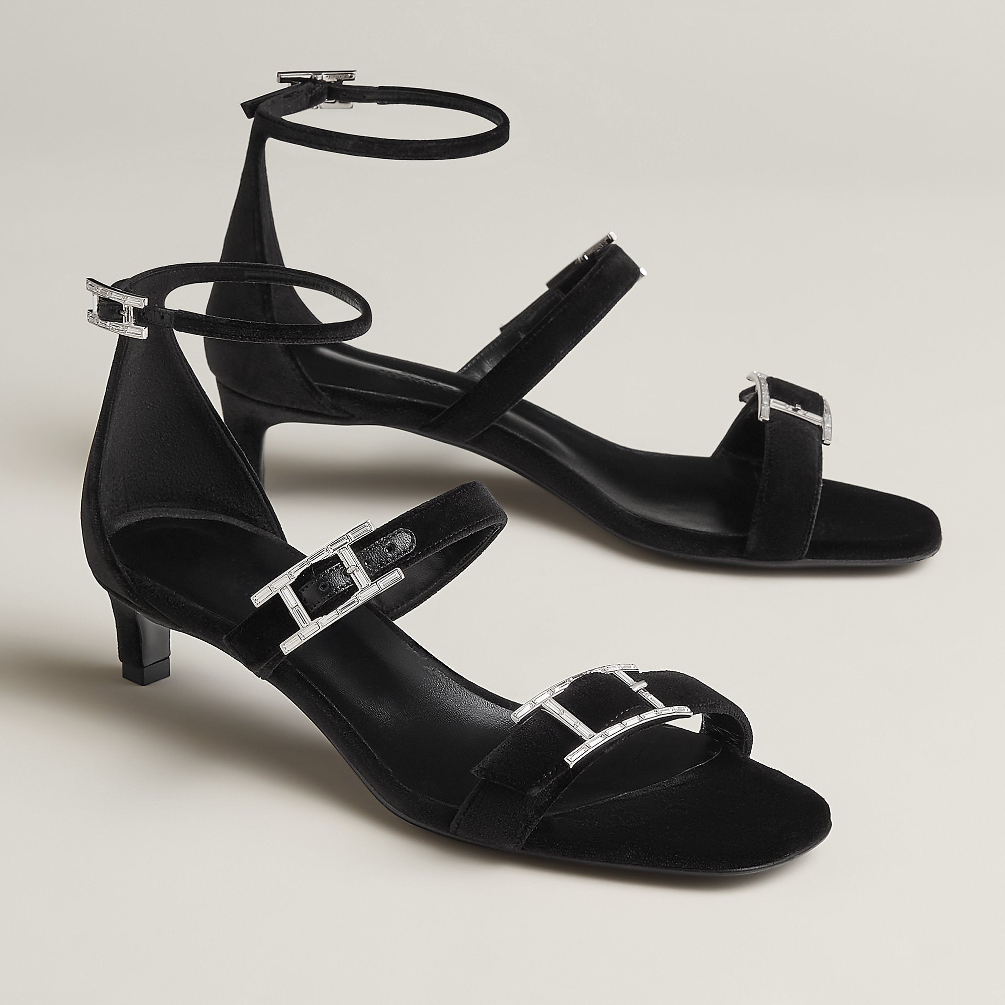 Hermes Liv 40 Sandal Noir