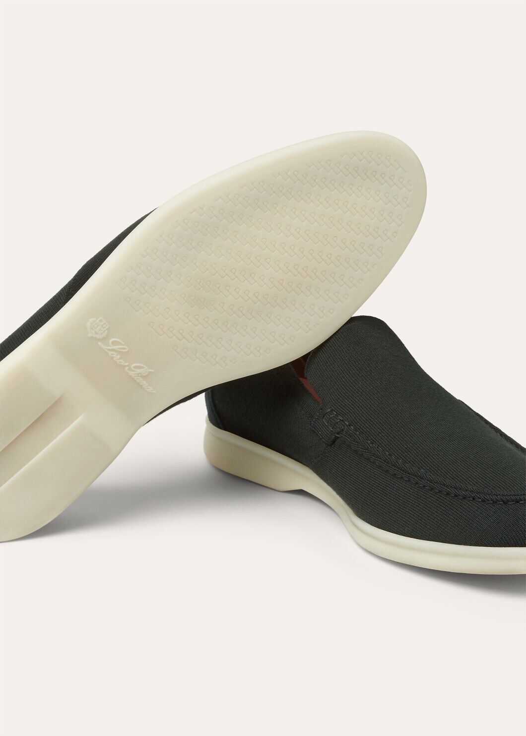 LoroPiana Summer Knitted Walk Black Forest