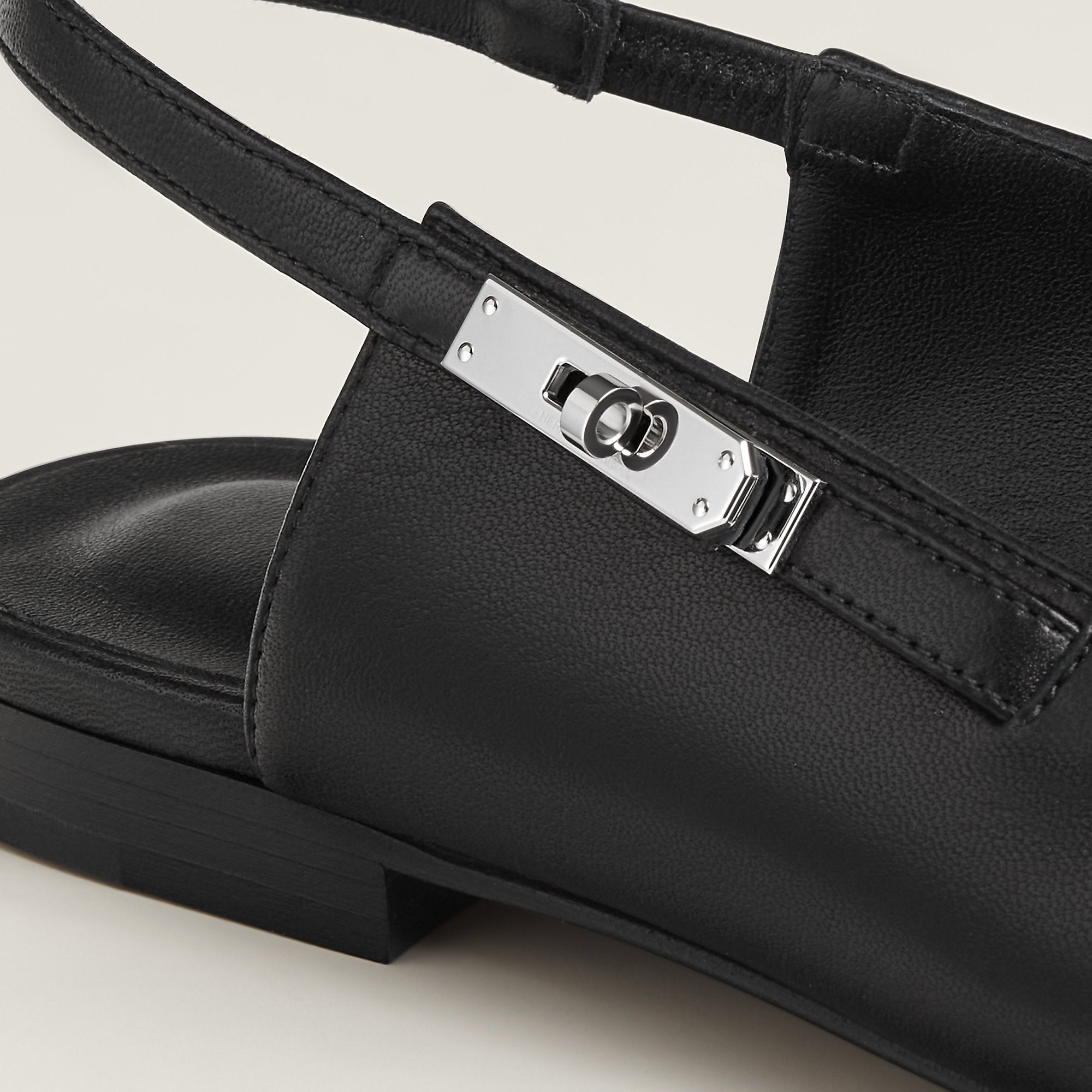 Hermes Lovely Slingback Noir