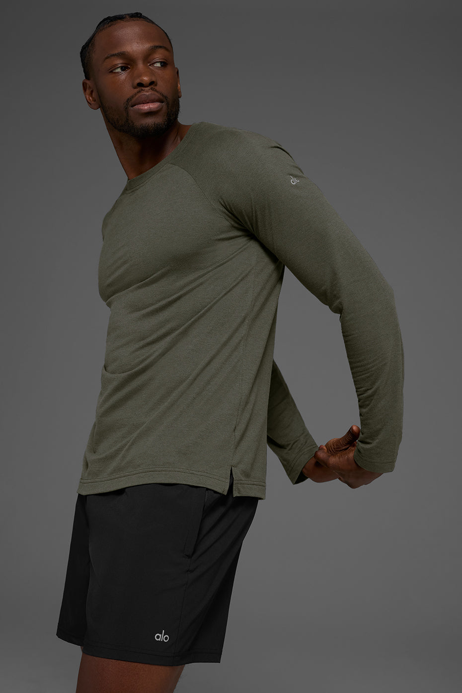 Alo Yoga Triumph Long Sleeve Tee