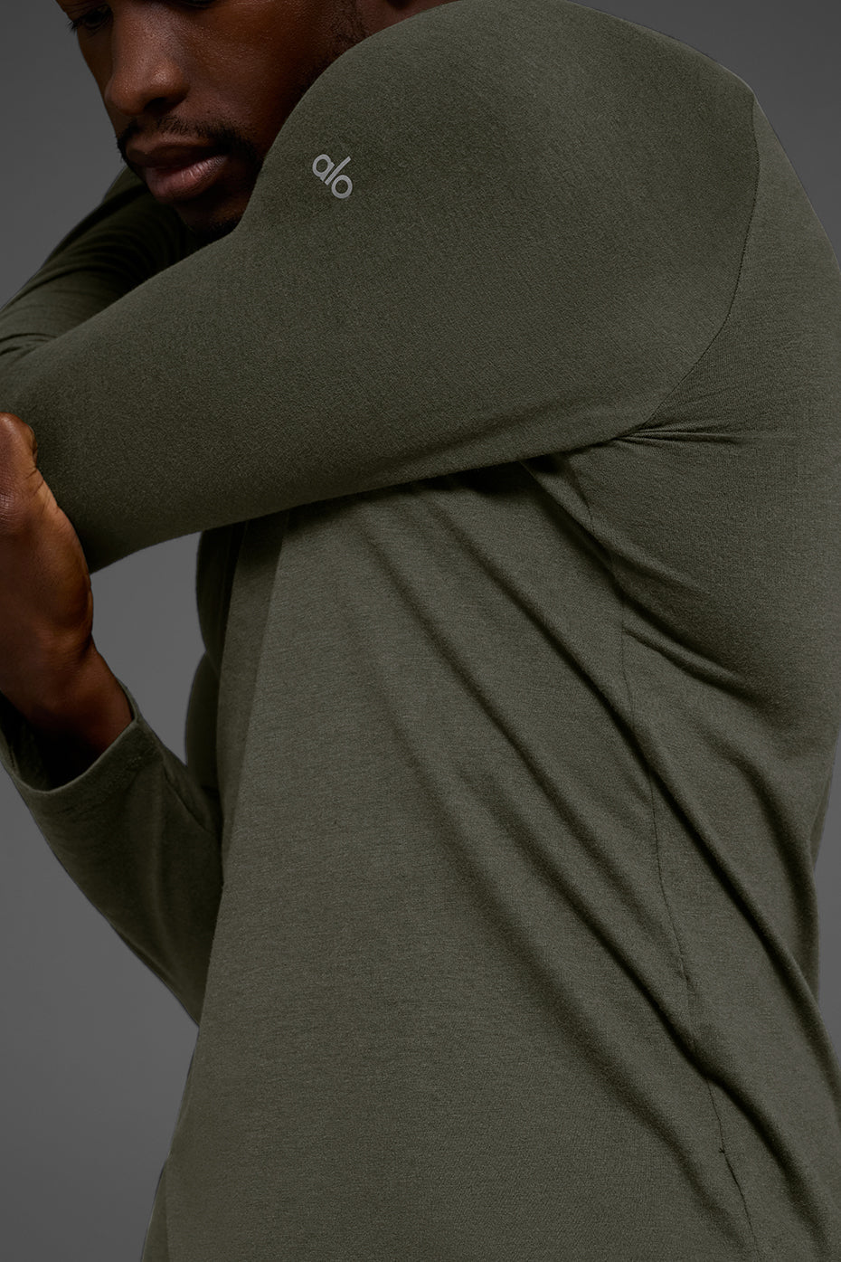 Alo Yoga Triumph Long Sleeve Tee